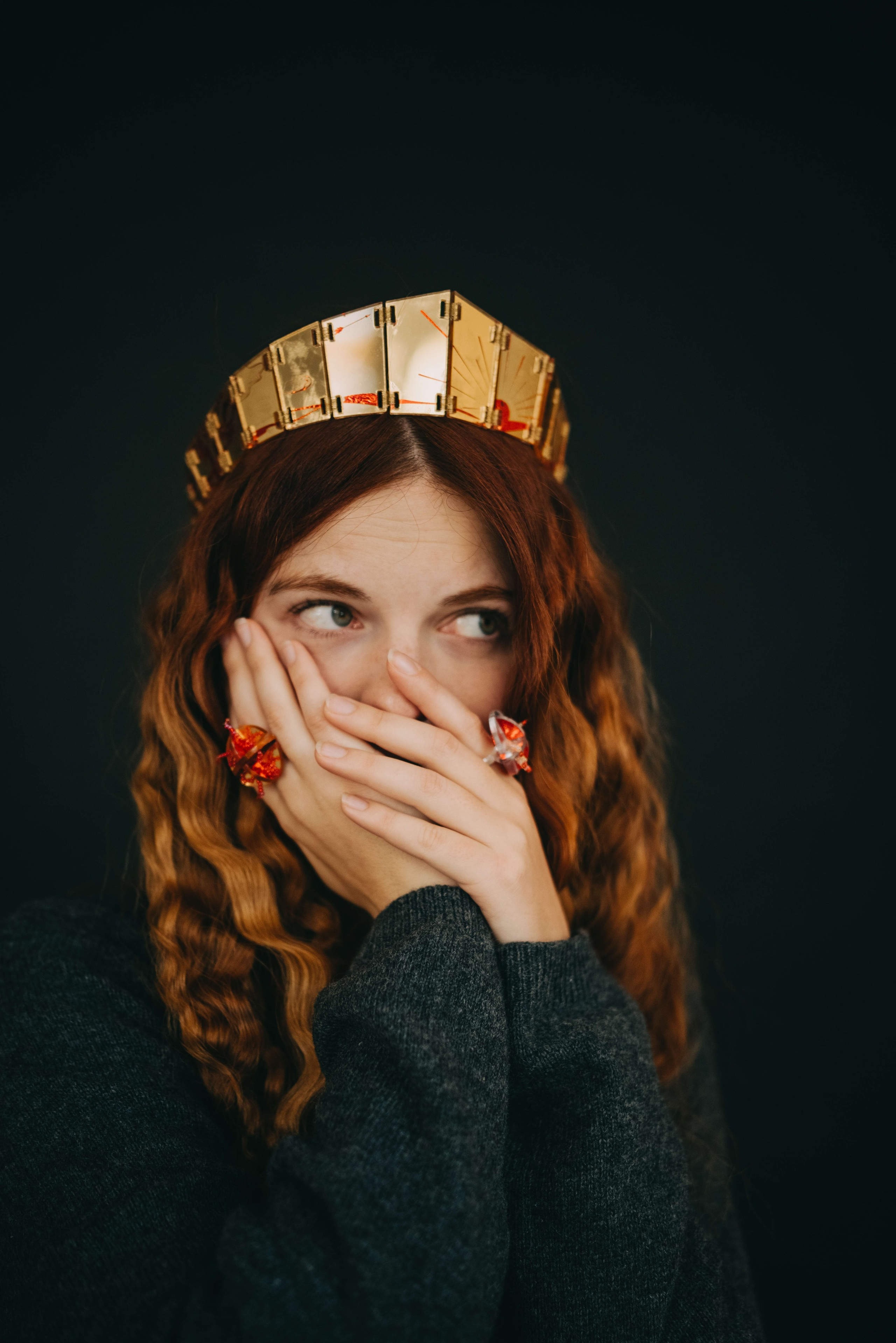 Съемка для бренда украшений в славянском стиле. Портретный и свадебный фотограф в Тбилиси • xeniqo