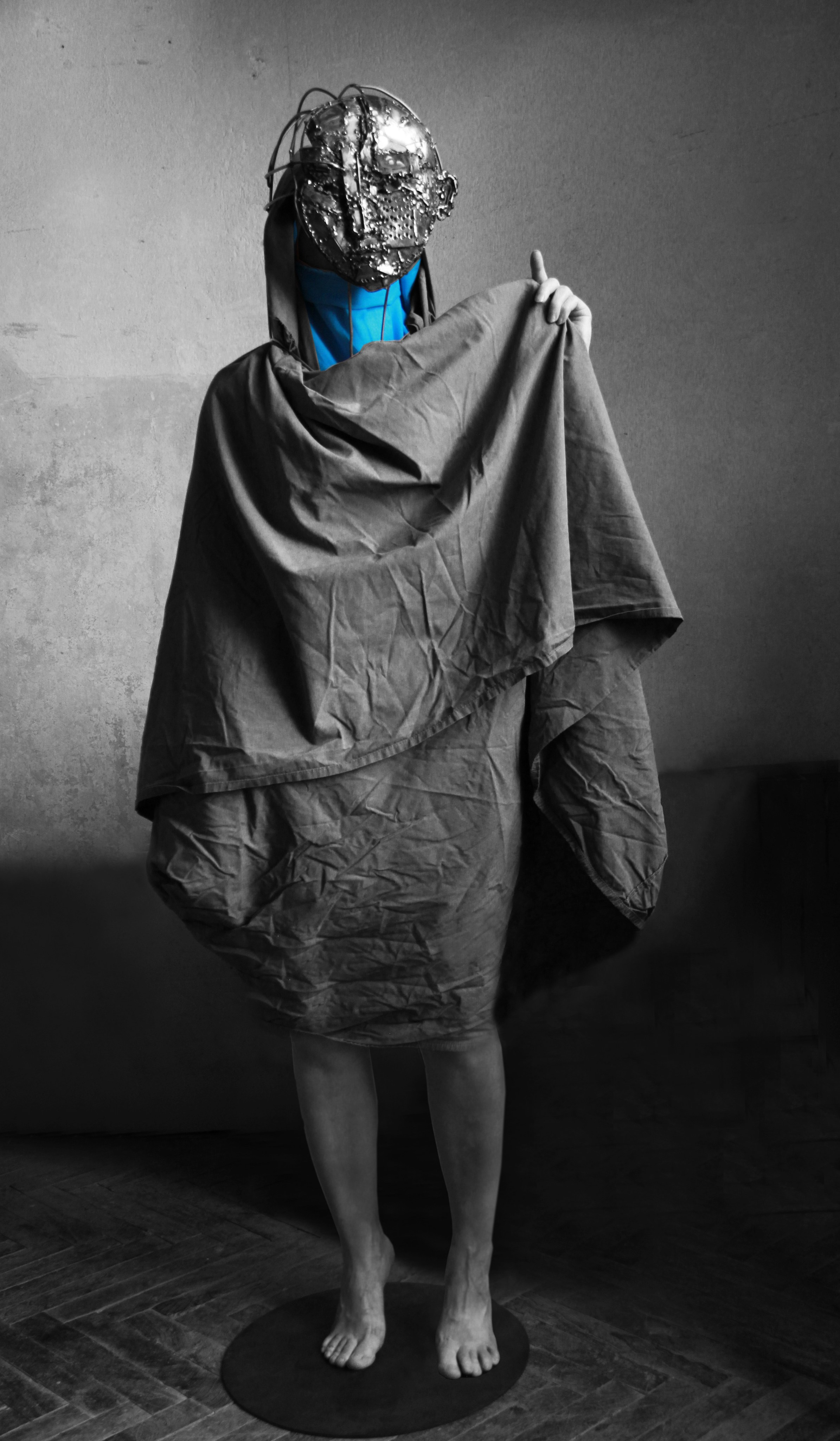 Железная маска / iron mask. Художник — скульптор Антонина Фатхуллина