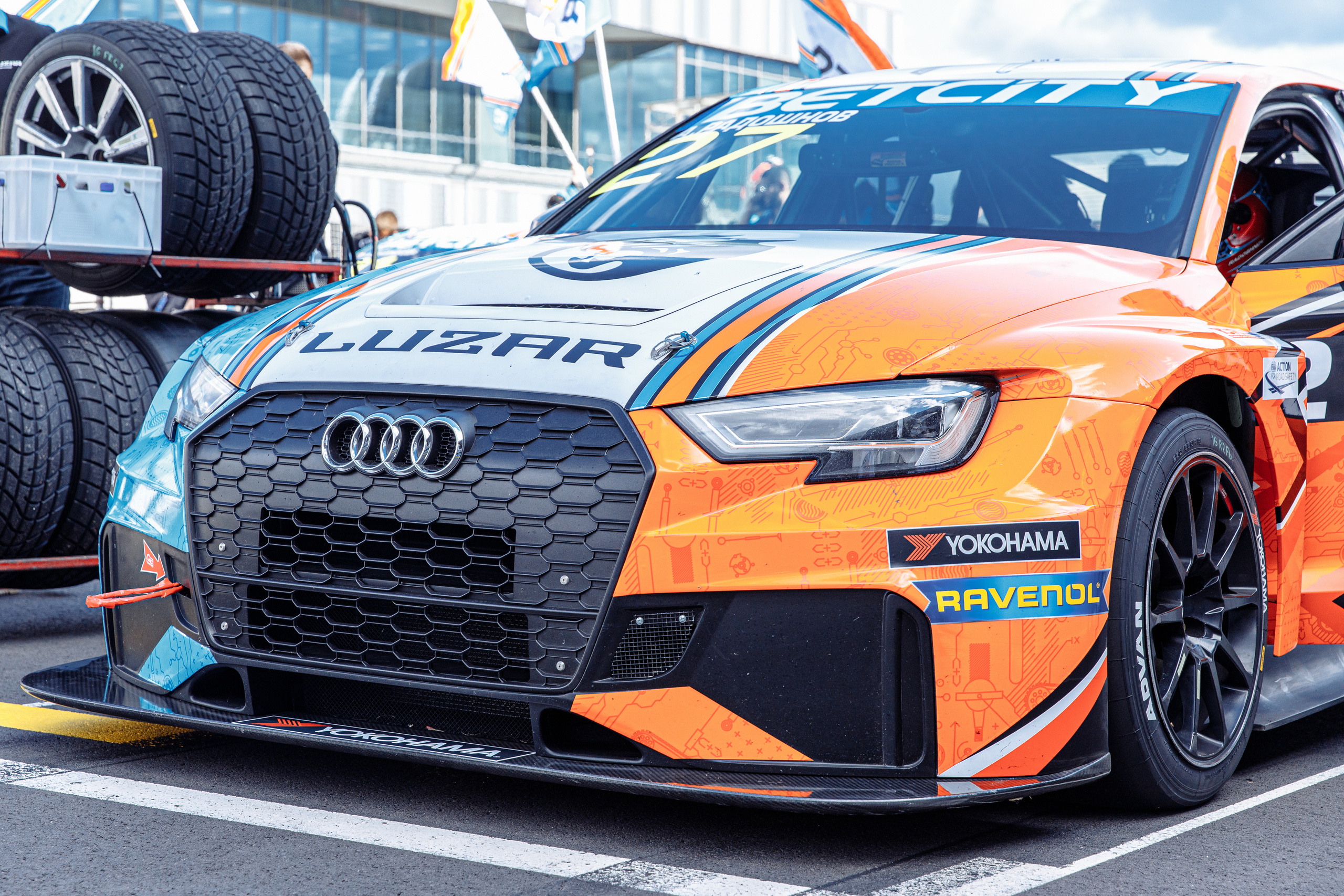 Carville Racing. Ева Демидова. Спортсмен по конкуру в Санкт-Петербуре