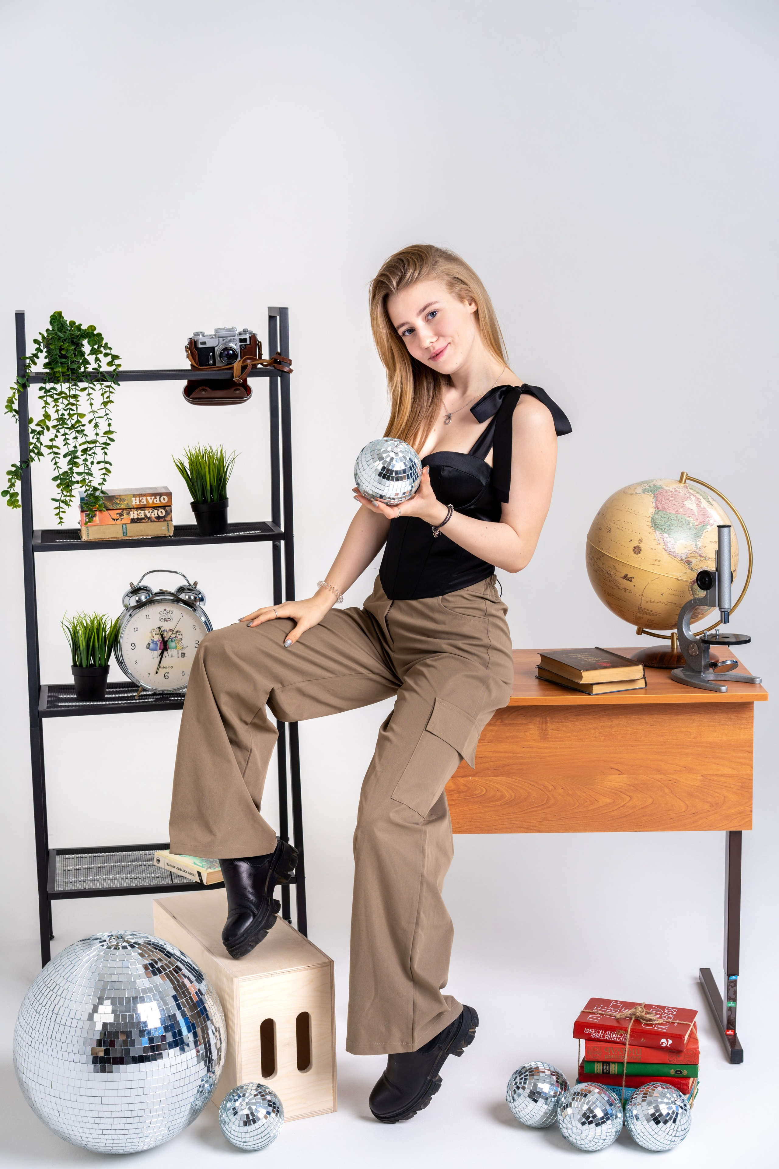 9 — 11 классы. Фотографы в г. Астрахань Сергей и Елена Бовтуновы