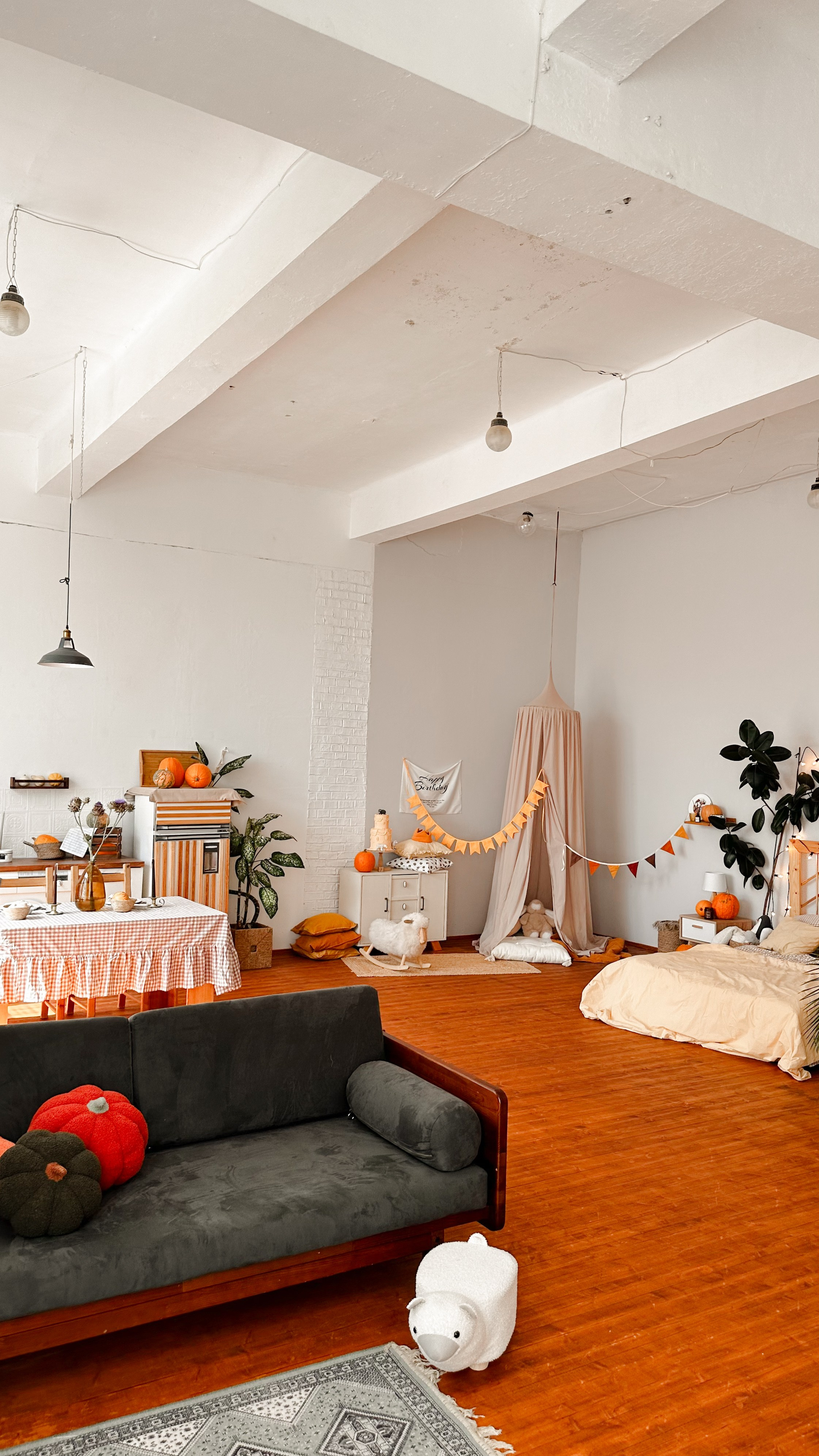 Loft Потолок, зал Потолок. Свадебный семейный и детский фотограф в Краснодаре Карина Федоровская