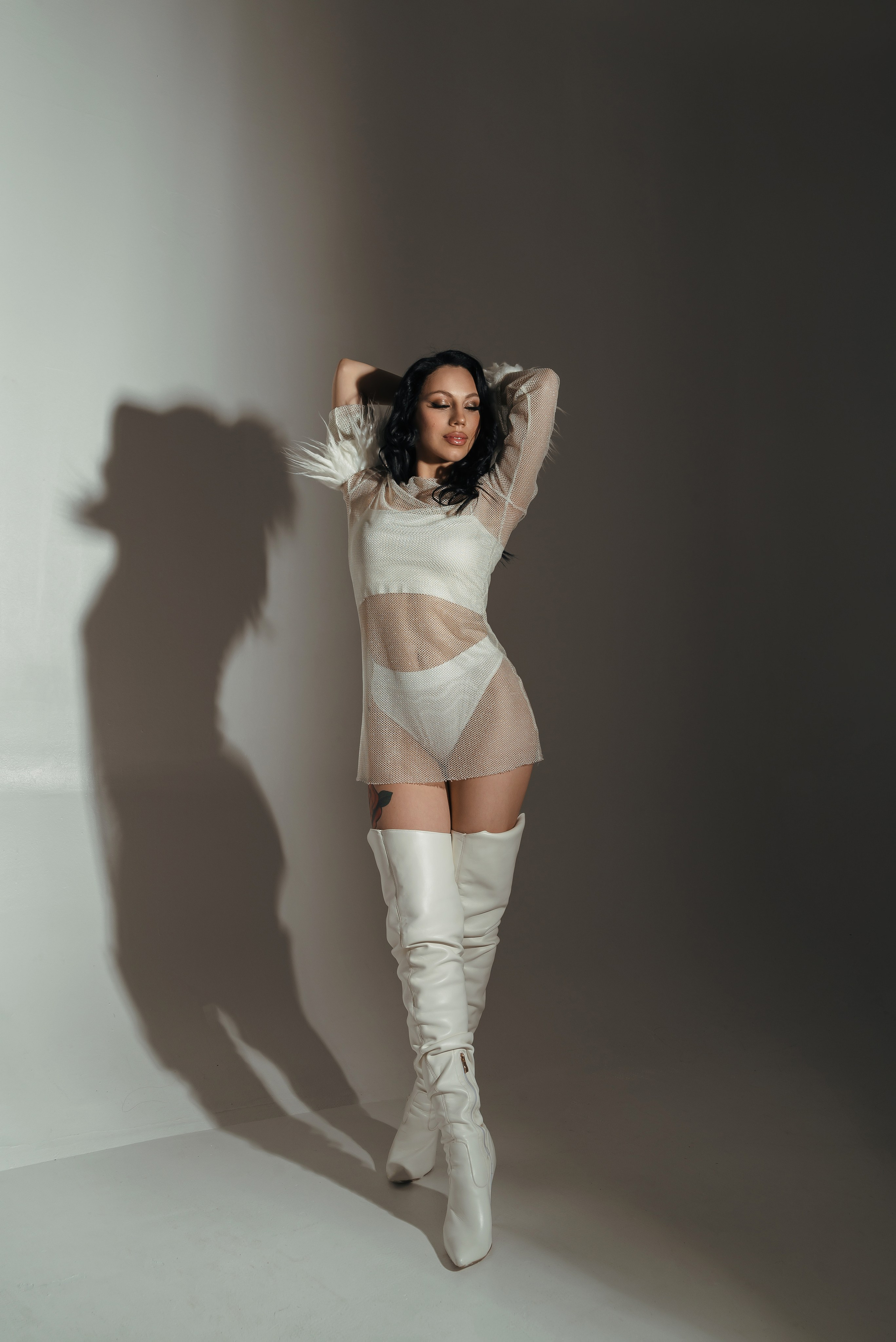 В студии. Асель Мурзина фотограф Казань