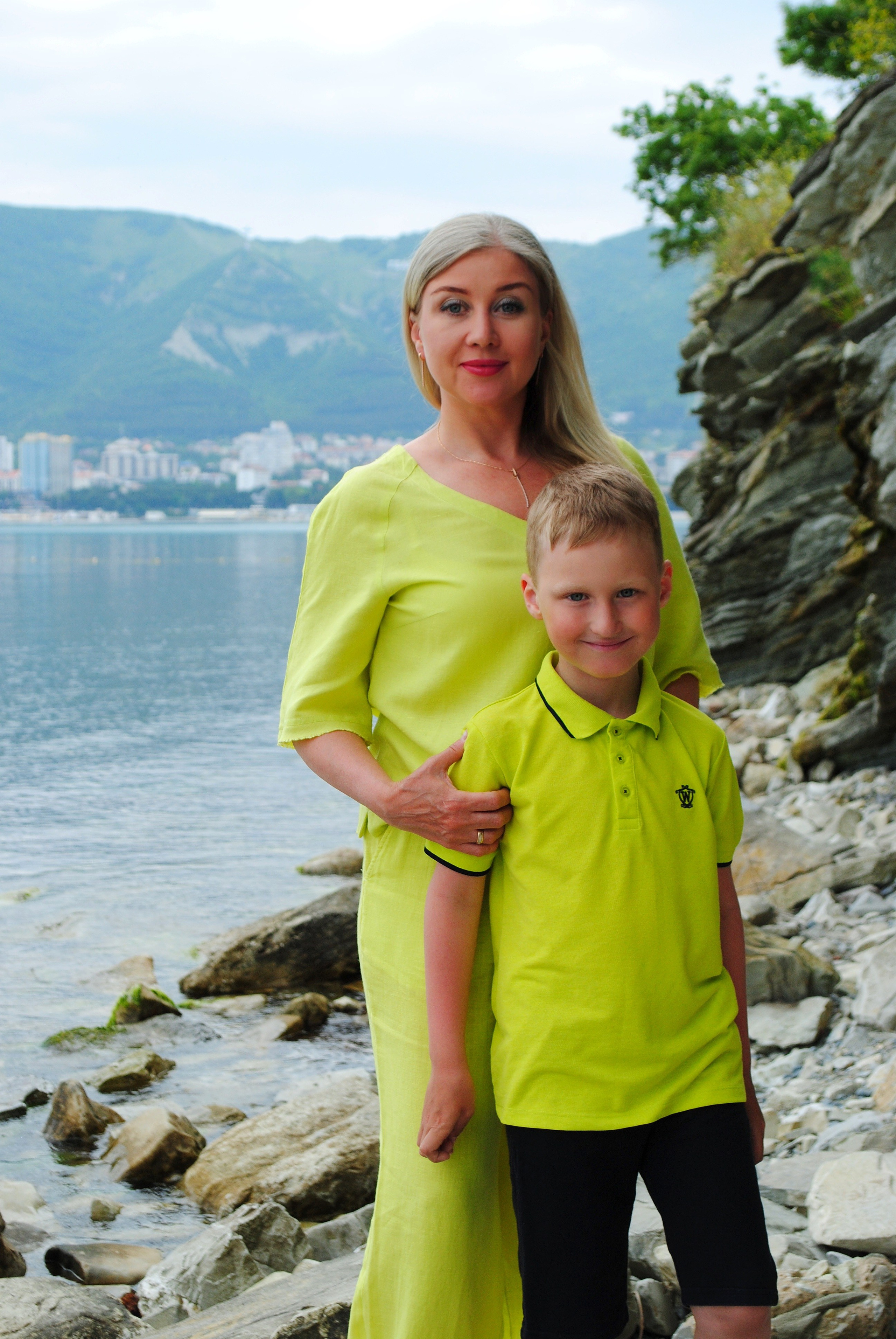 Оксана и семья. Фотограф Мария Мусаелян