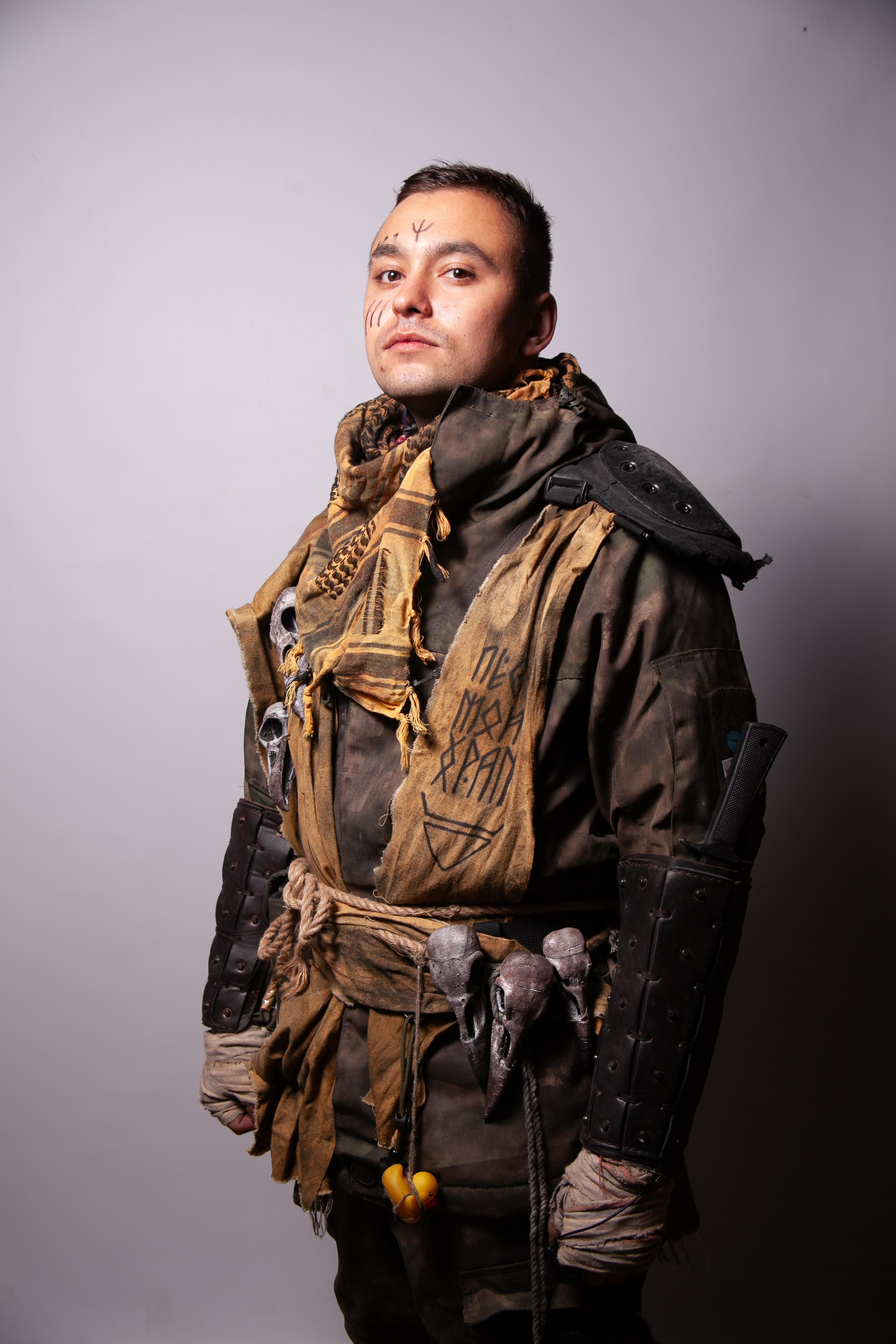 мужской портрет в стиле сталкер