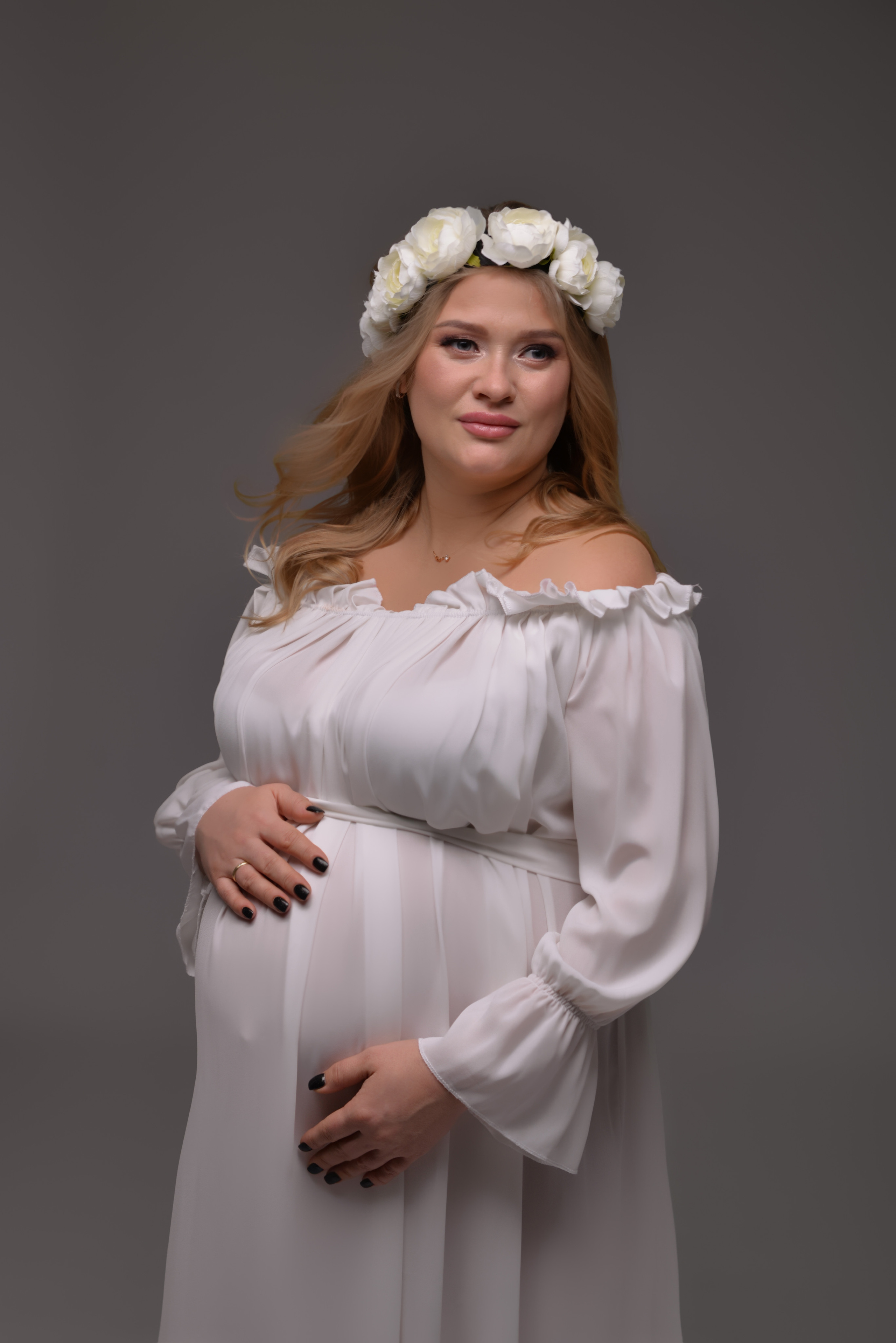 Фотосессия беременности в стиле Vogue. Та самая Фотостудия Тверь