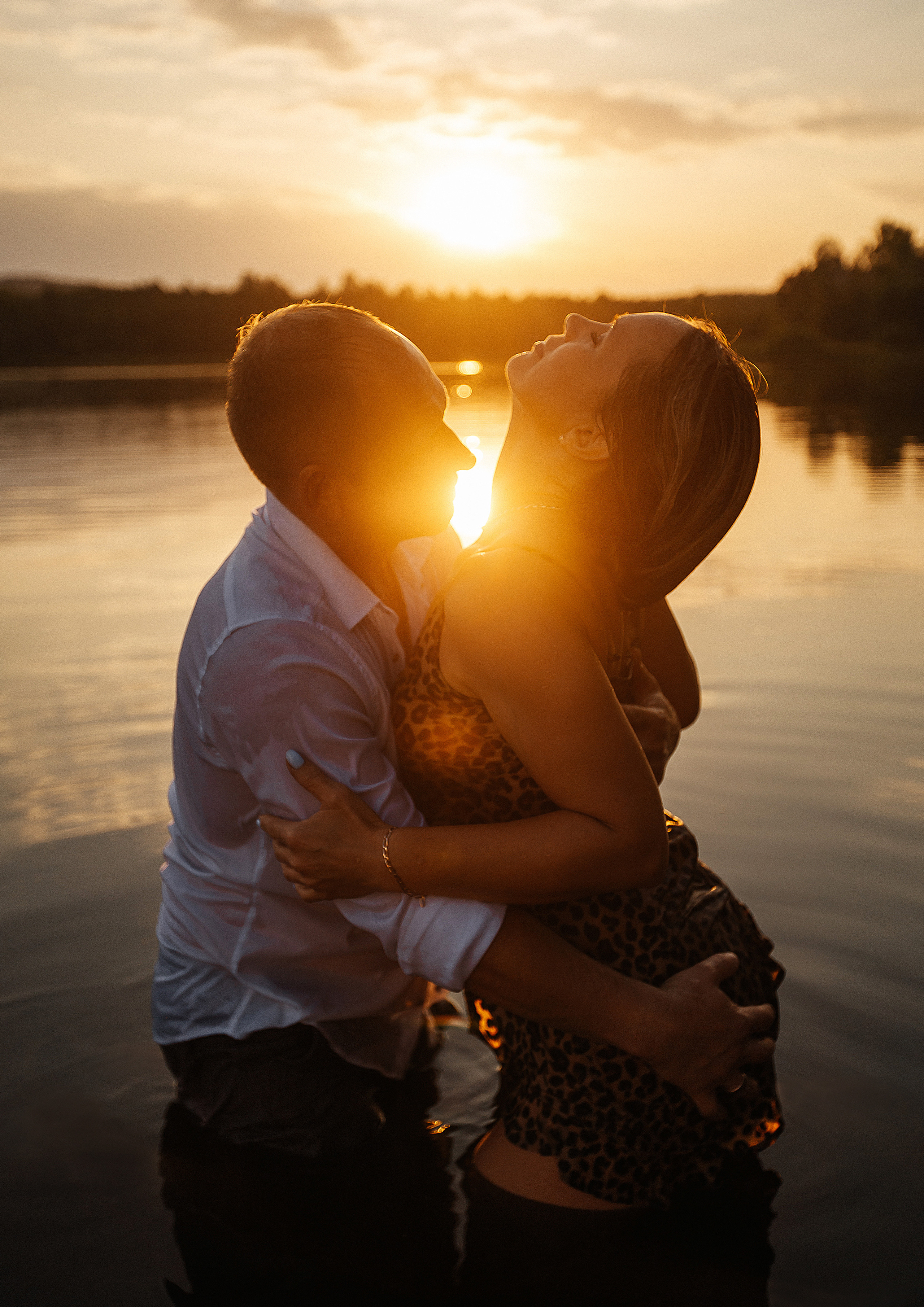 Лодка. Свадебный и портретный фотограф Алина Иванова. Екатеринбург-Москва