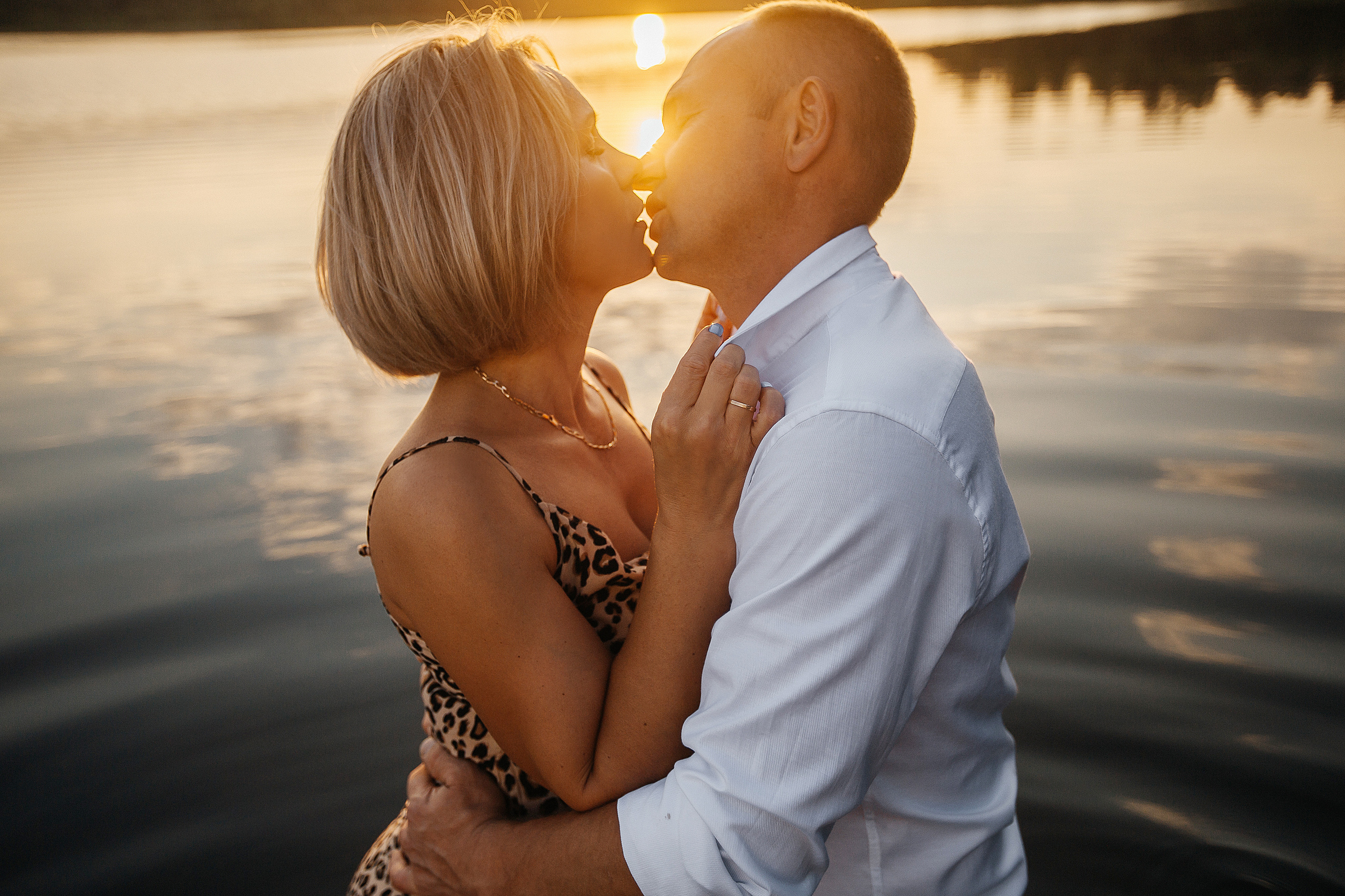 Лодка. Свадебный и портретный фотограф Алина Иванова. Екатеринбург-Москва