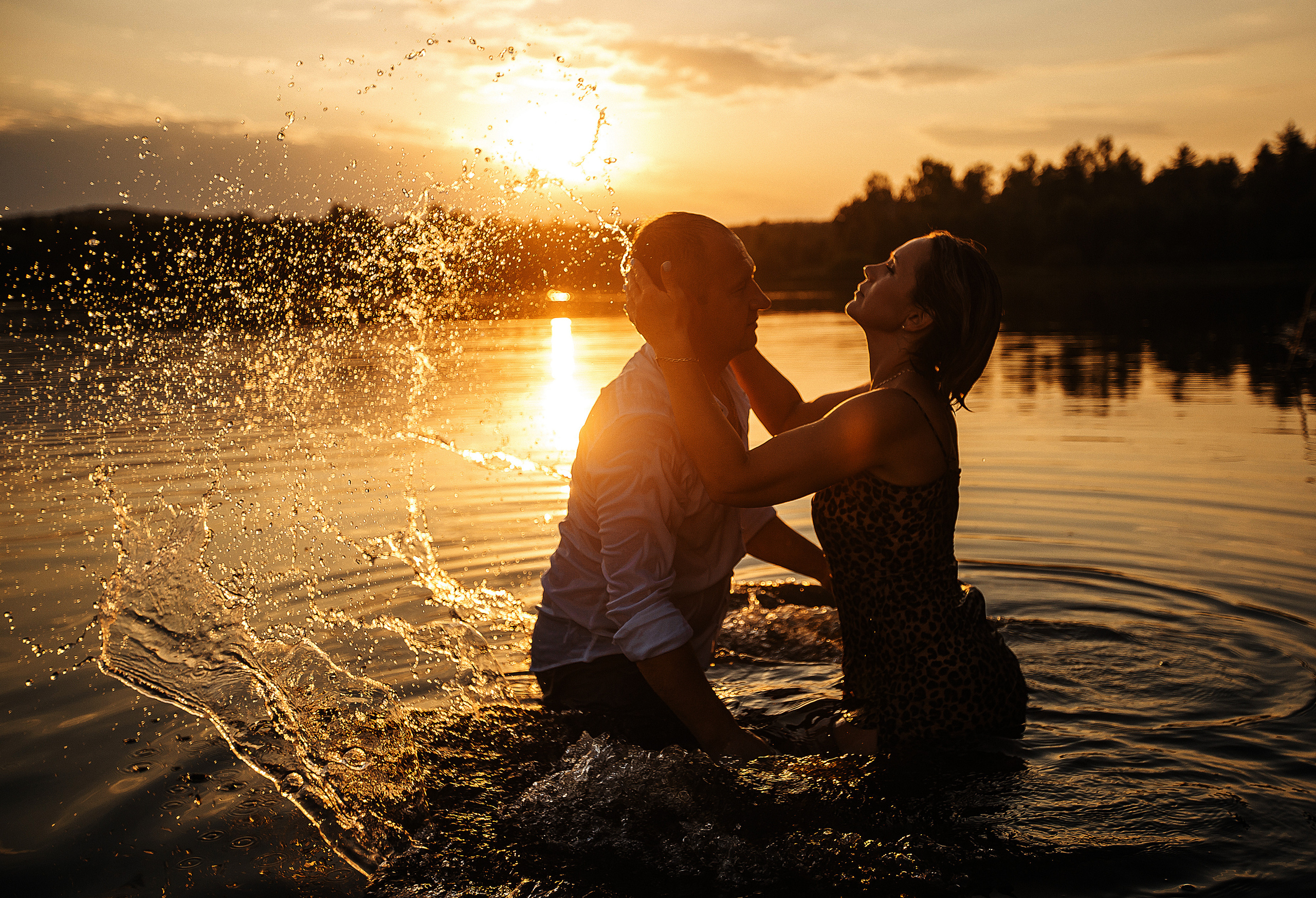 Лодка. Свадебный и портретный фотограф Алина Иванова. Екатеринбург-Москва