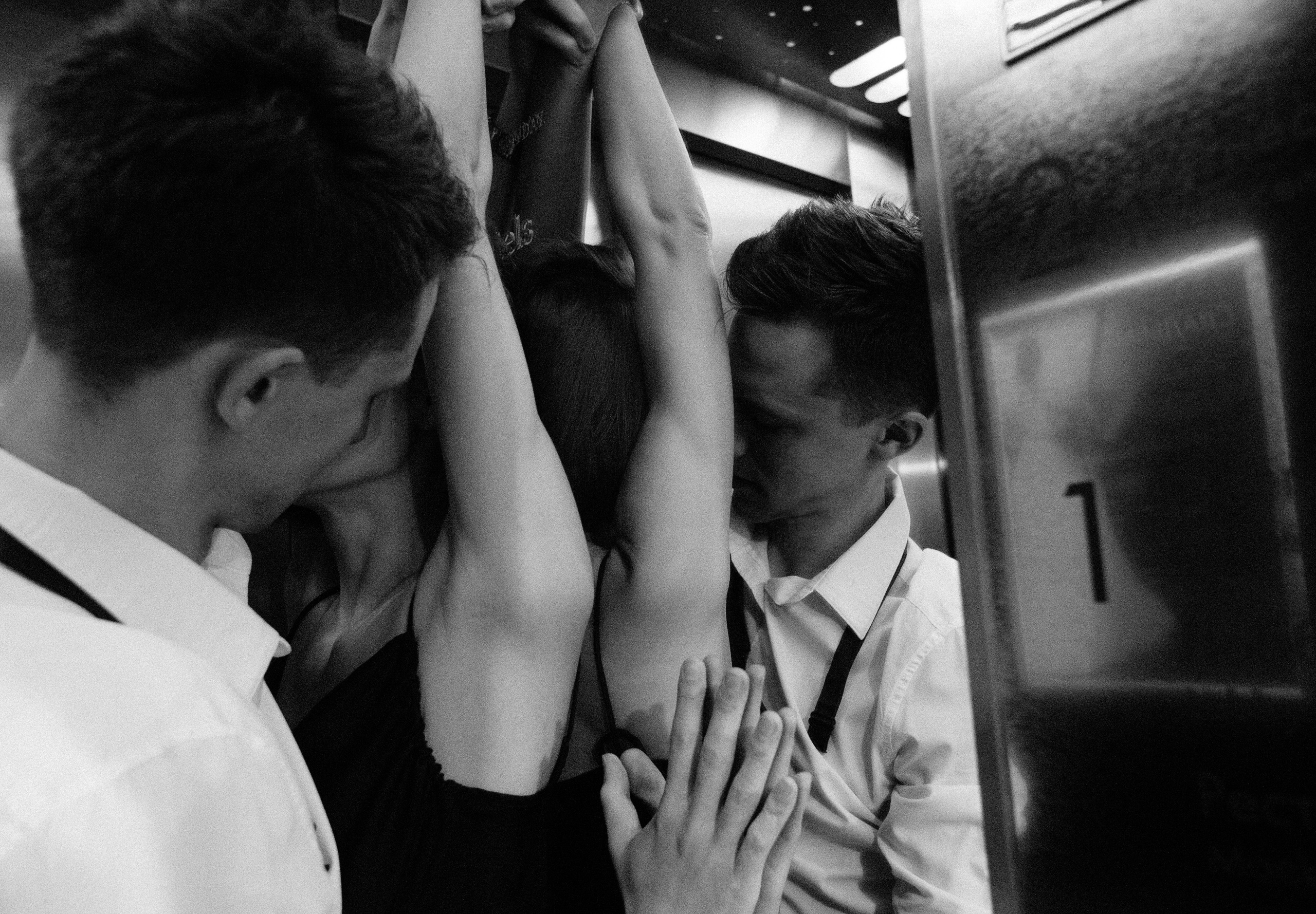 Лифт. Свадебный и портретный фотограф Алина Иванова. Екатеринбург-Москва