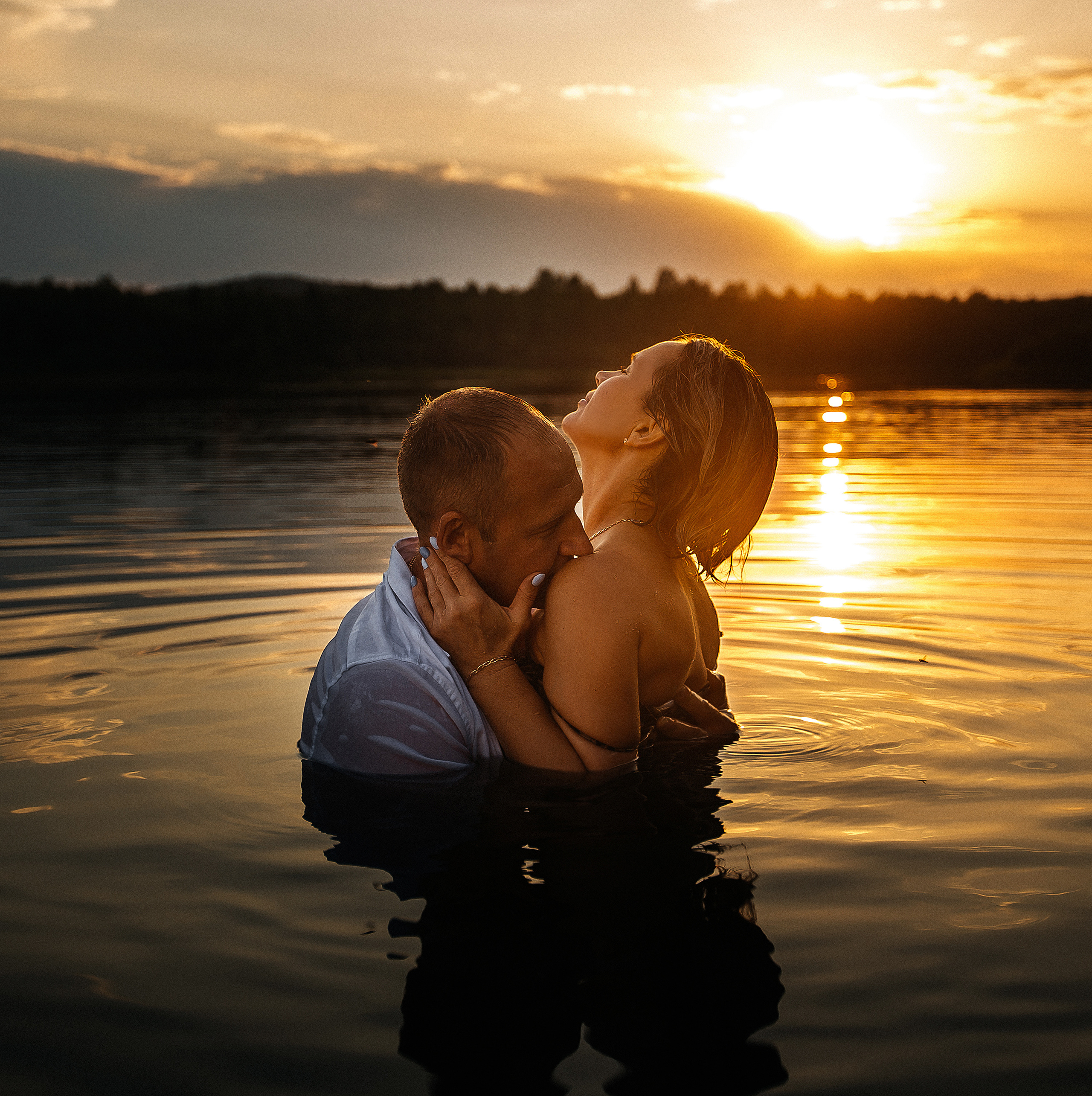 Лодка. Свадебный и портретный фотограф Алина Иванова. Екатеринбург-Москва
