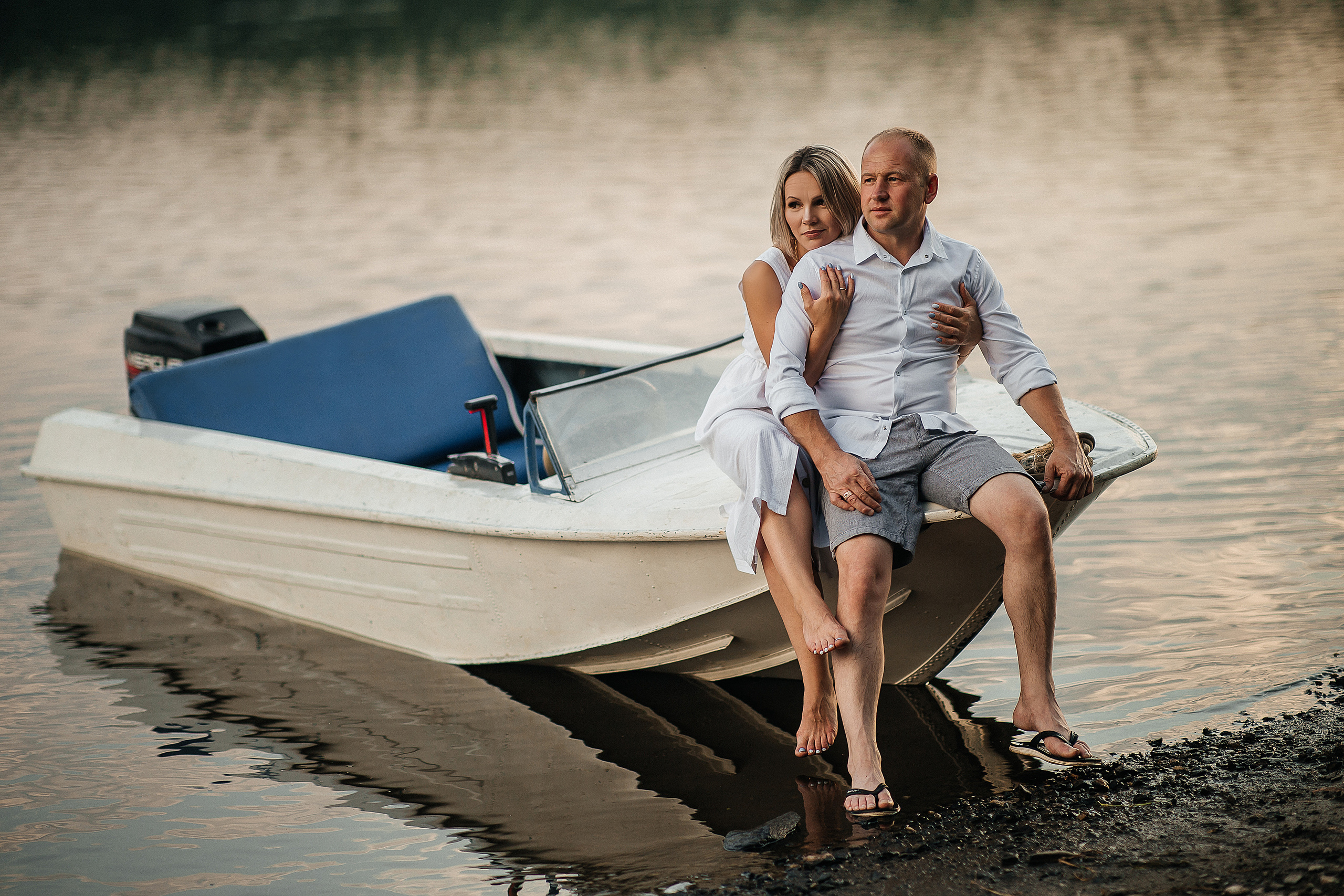 Лодка. Свадебный и портретный фотограф Алина Иванова. Екатеринбург-Москва