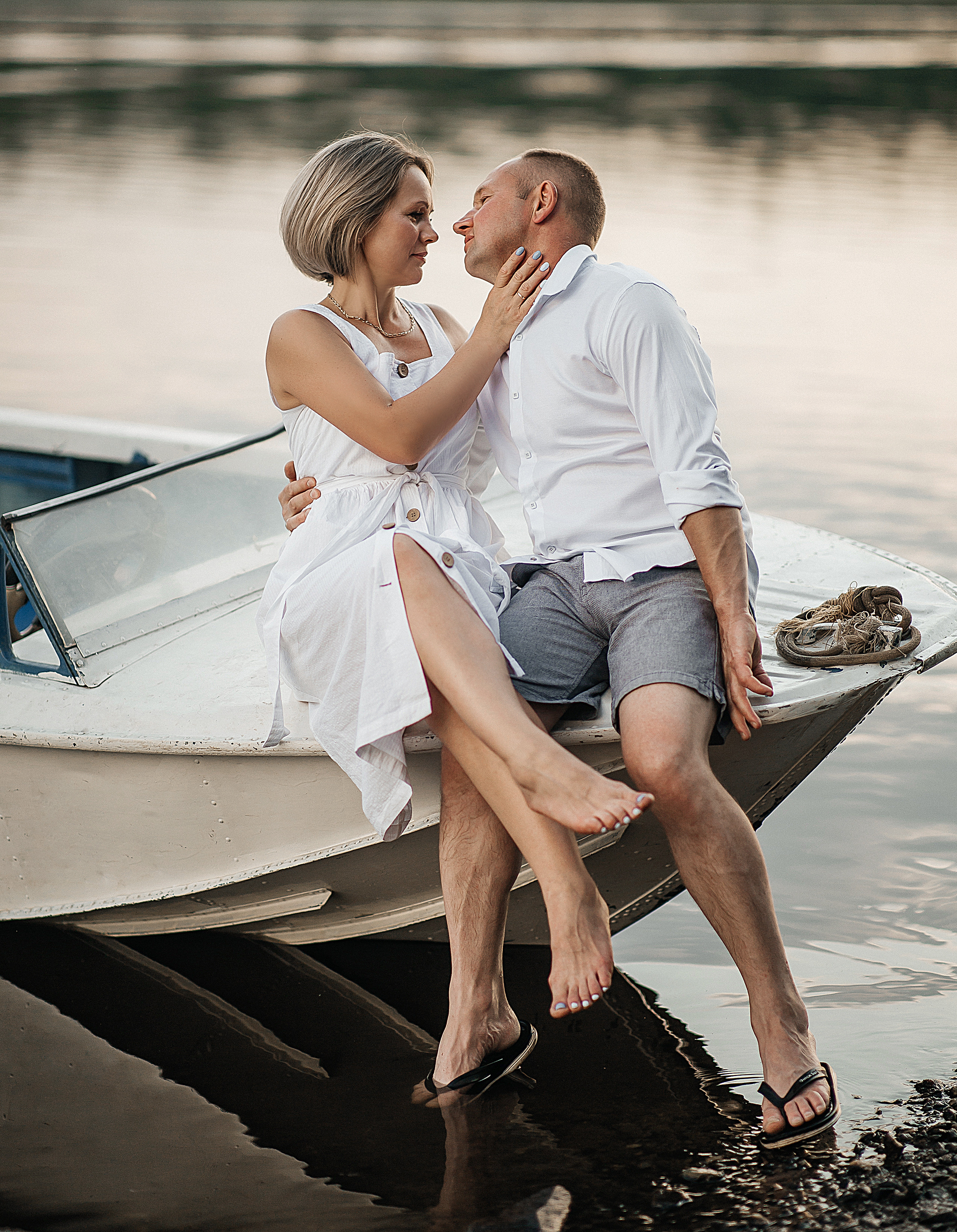 Лодка. Свадебный и портретный фотограф Алина Иванова. Екатеринбург-Москва