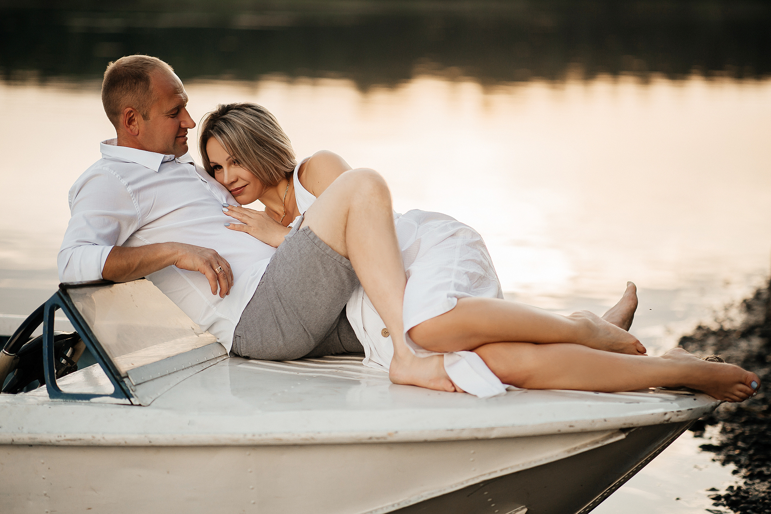 Лодка. Свадебный и портретный фотограф Алина Иванова. Екатеринбург-Москва