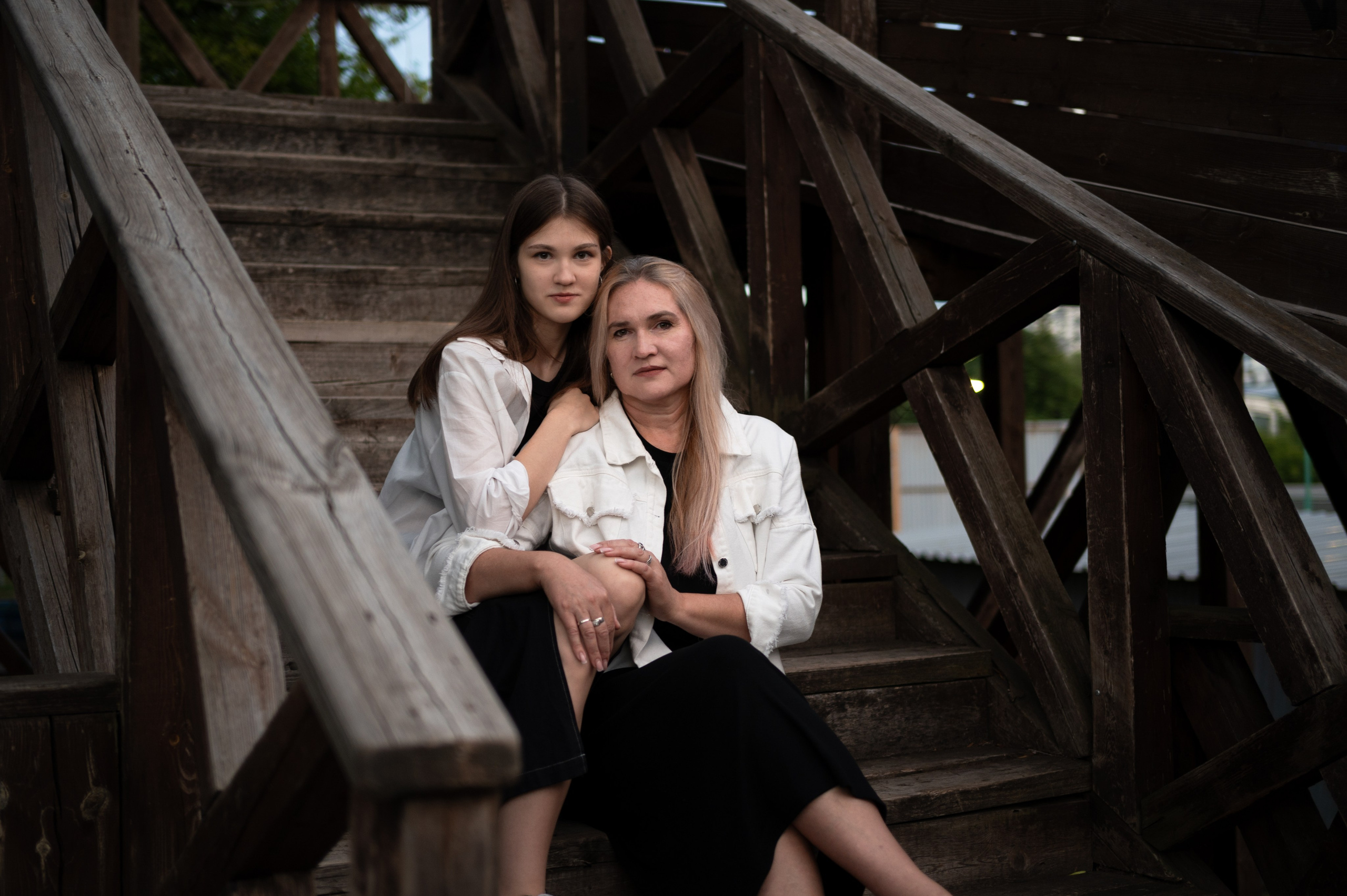 Василиса и Наташа. Главная