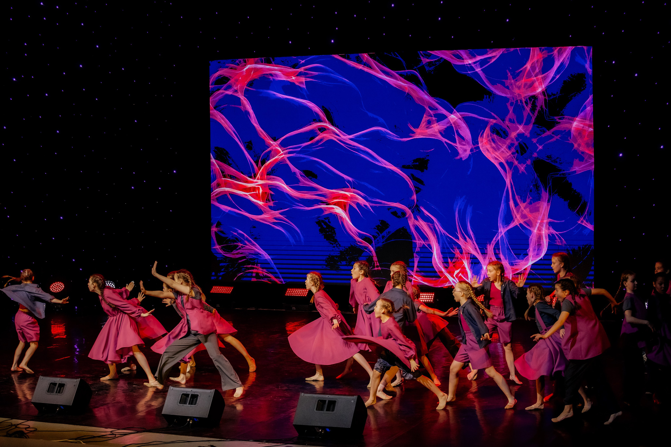 Концерт «Мы талантливы». Ирина Тихонова — фотограф для детей и коллективов в Москве