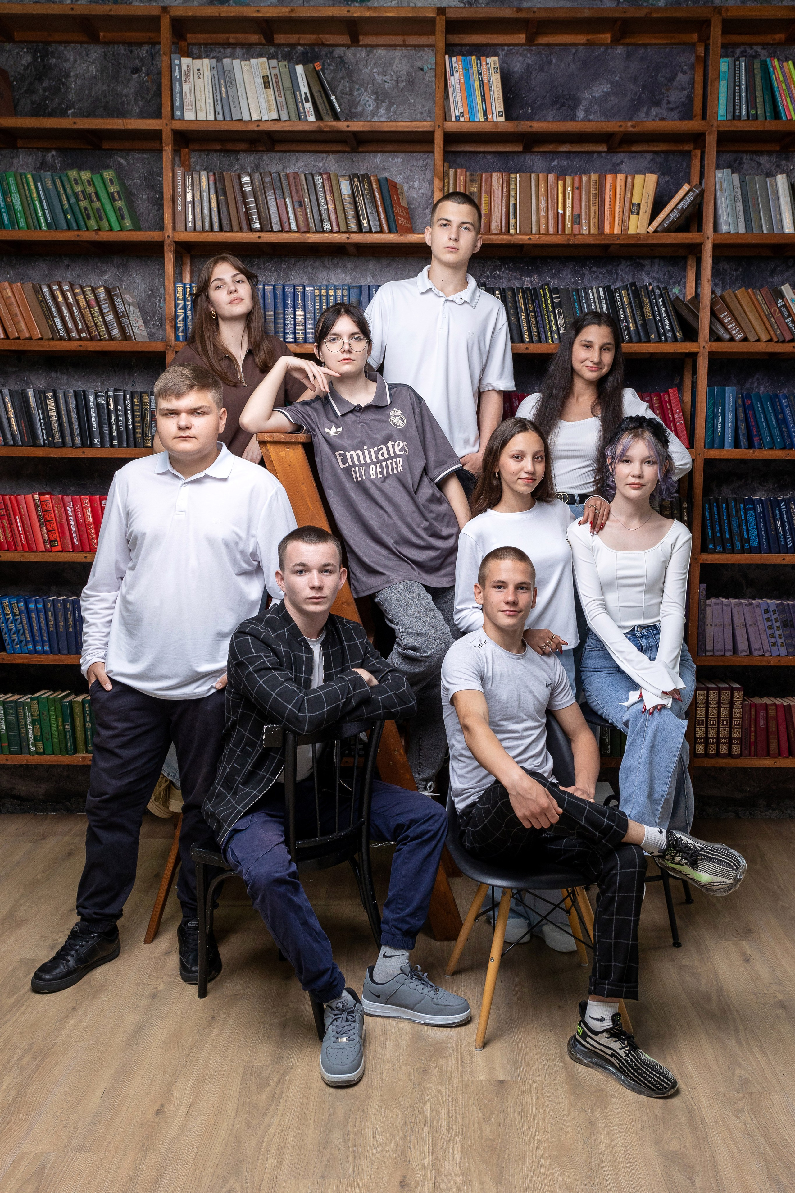 В студии. Выпускные альбомы Майкоп, Краснодар Елена Золотарева