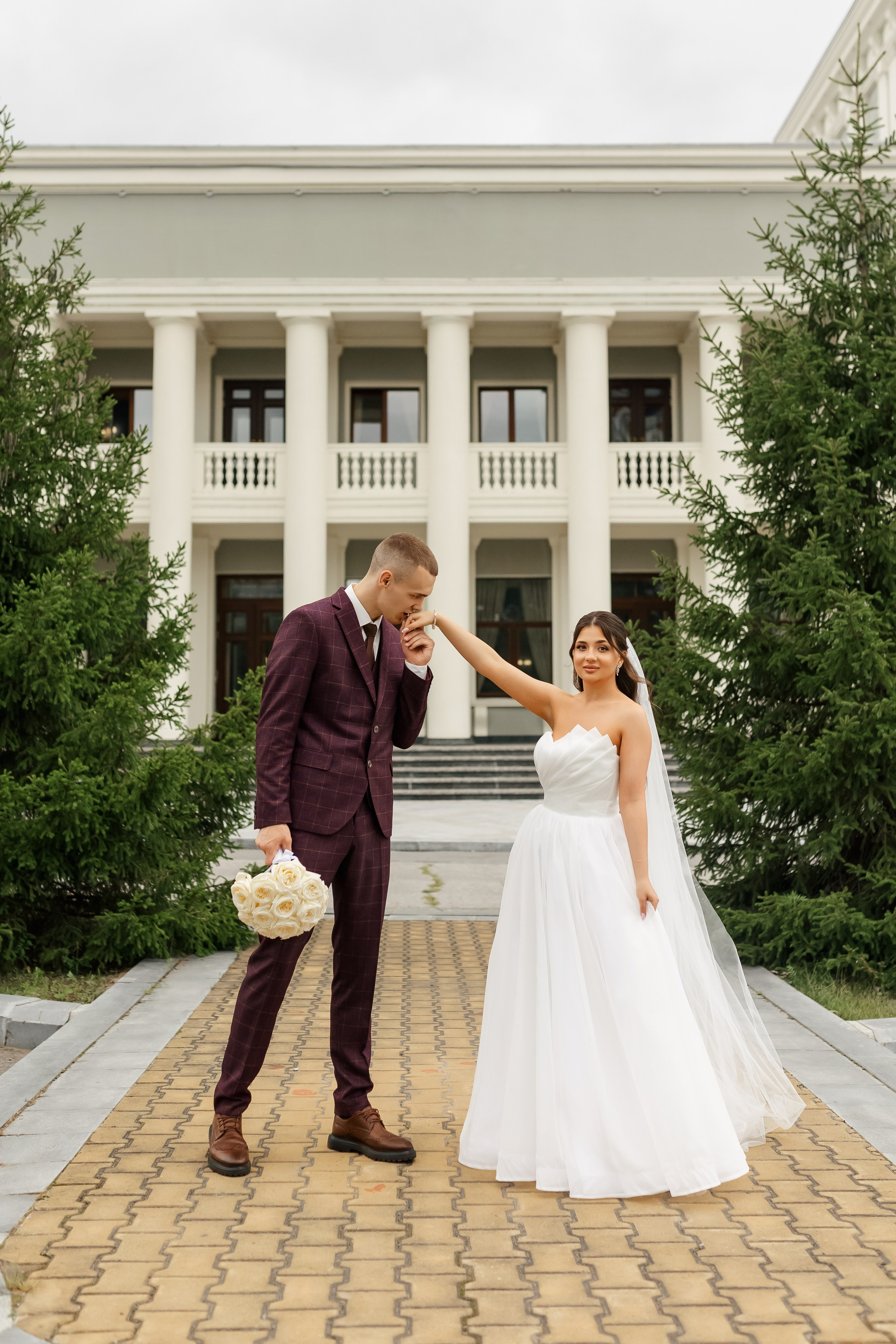 Илья и Александра. Sopka. Выездная на мельнице. Свадебный фотограф в Хабаровске