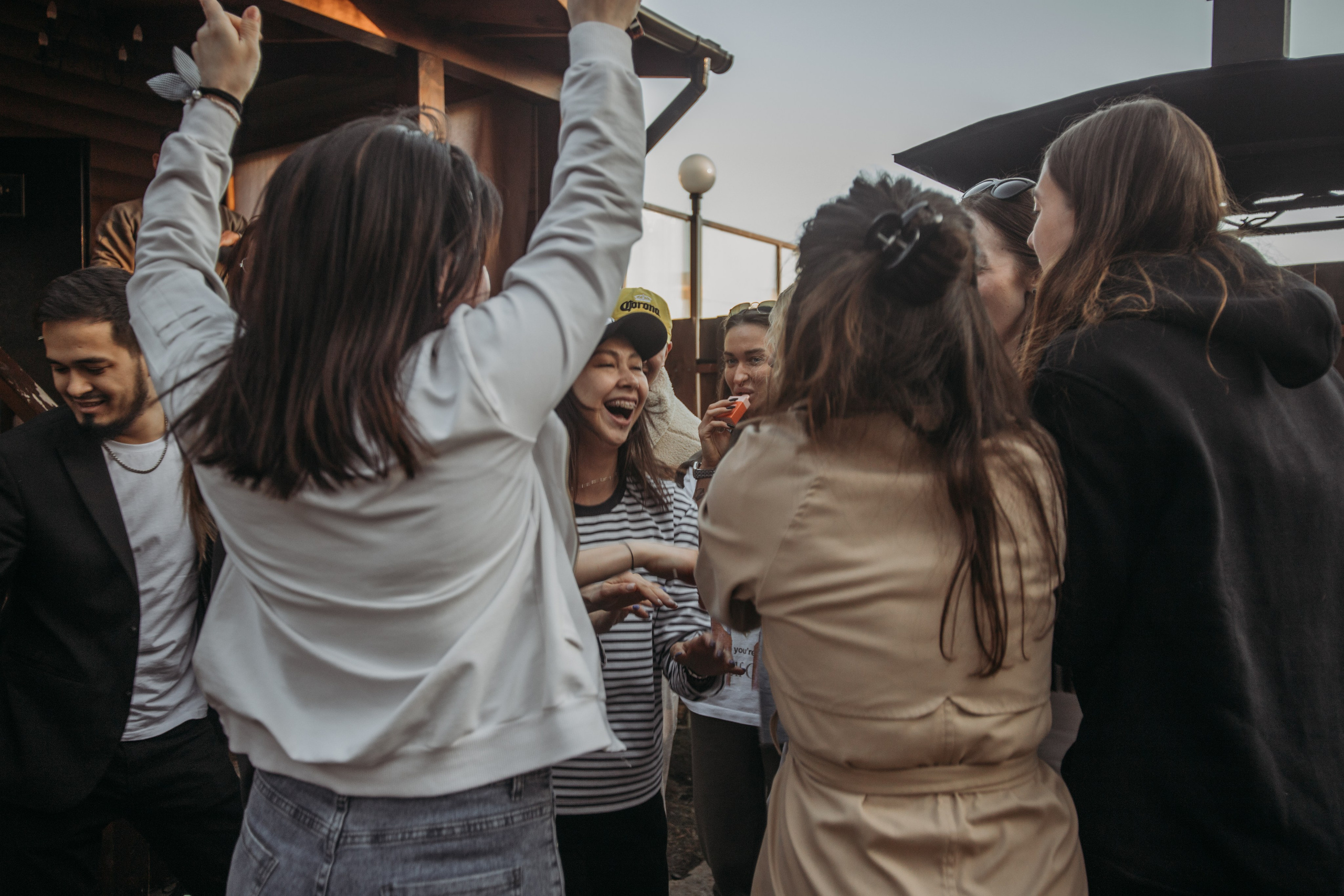 Корпоратив Muza_Arts. Венера Гайн. Репортажный фотограф  Тюмень. Обучение фотографии с 0