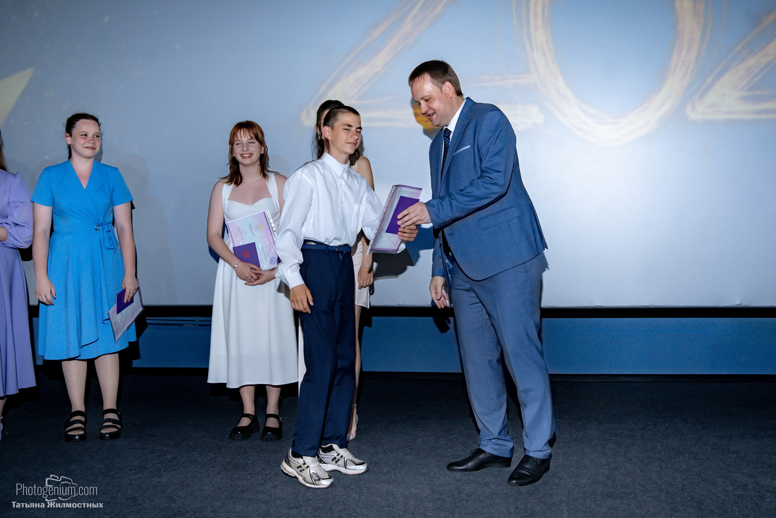 Выпускной 9"Д» класс школа № 35. Фотограф Нижний Новгород Татьяна Кейод