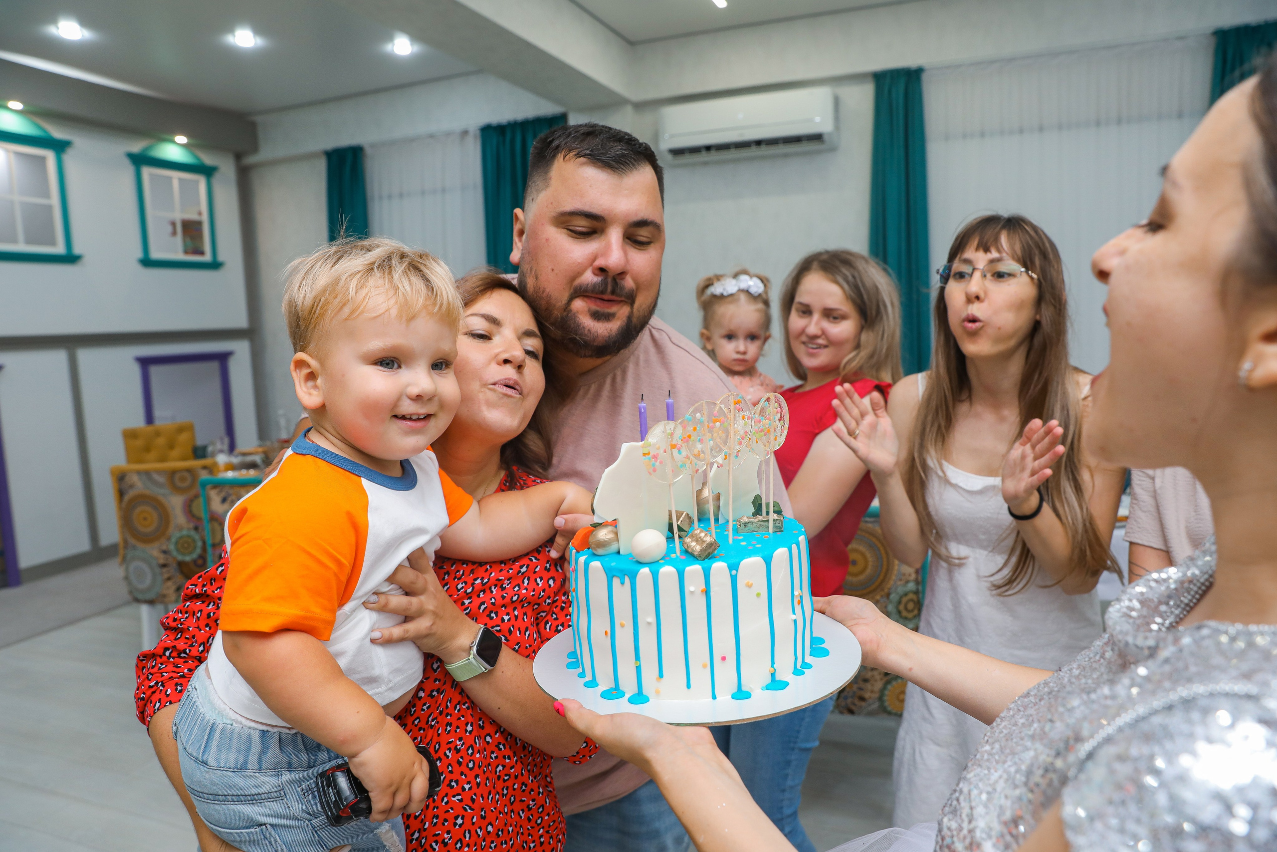 ДЕТСКИЕ МЕРОПРИЯТИЯ. Photographer Viktoriya Markushina «My world throug»