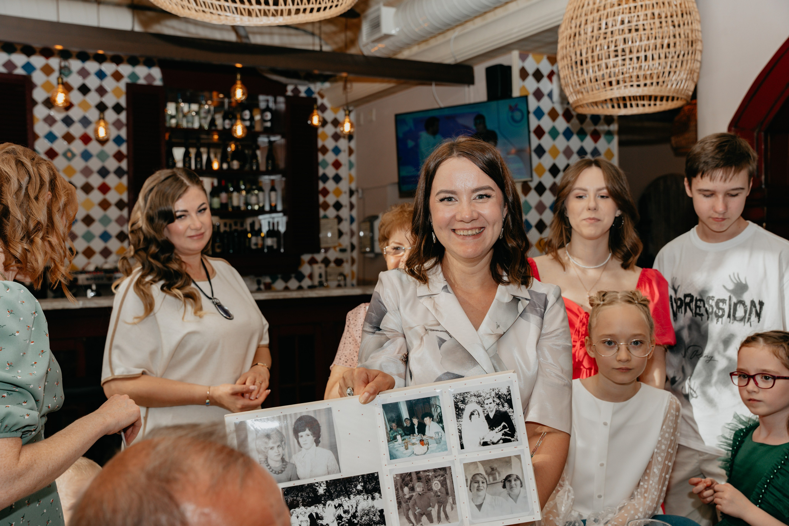 Маме 70 лет. Подарим эмоции ей