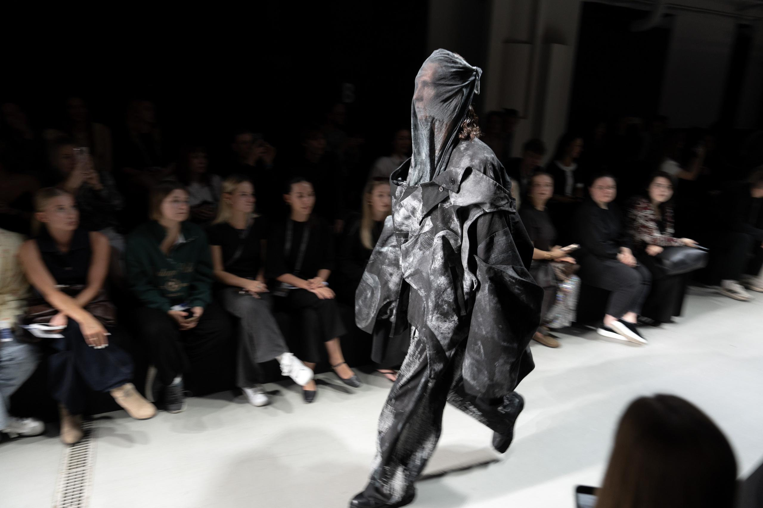 Moscow Fashion Week 2025 осень. Фотограф Николай Прокофьев модельные тесты в Москве