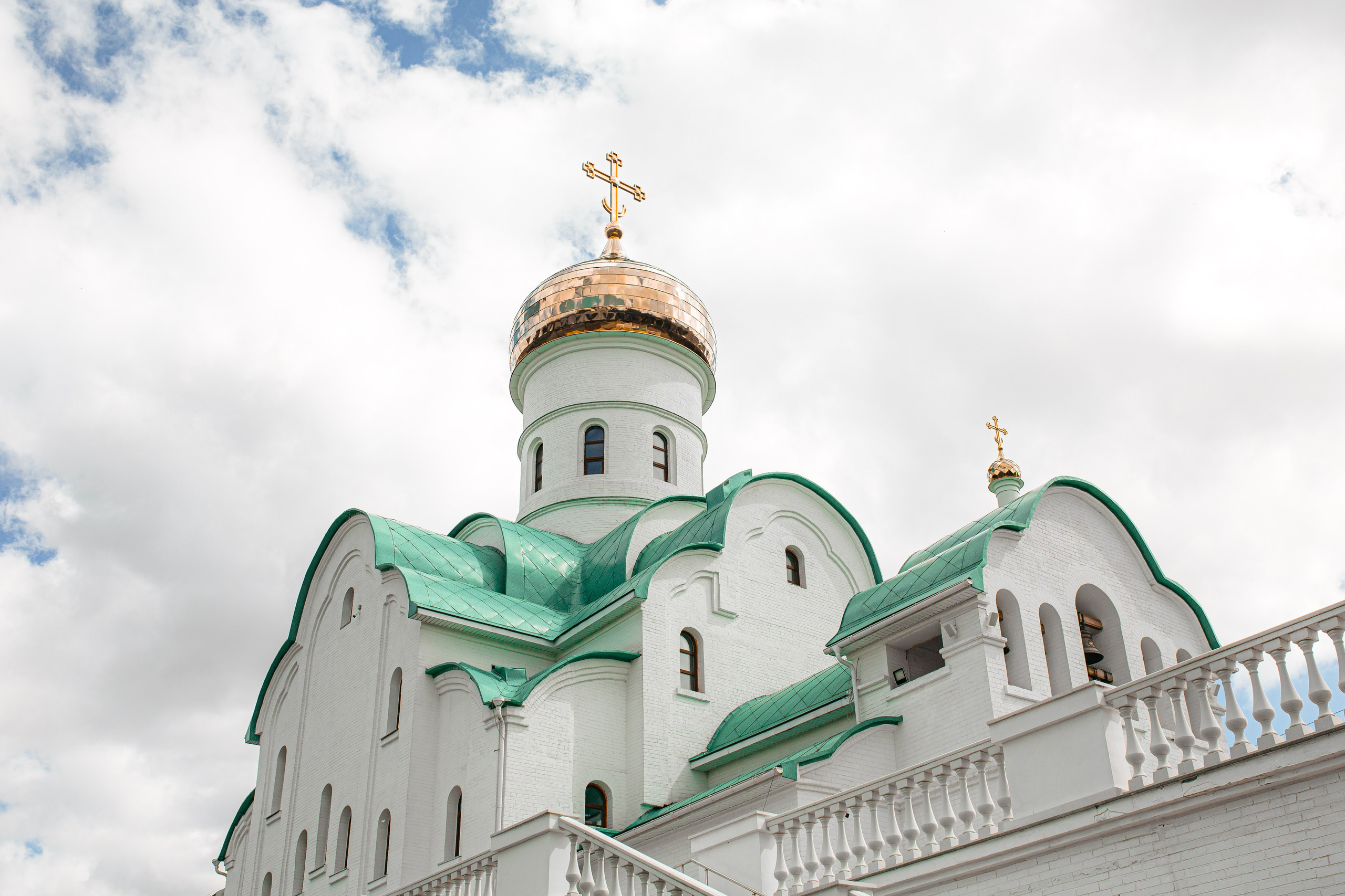 Церковь Чуда Архангела Михаила в Хонех м. Борисово. Свадебный и семейный фотограф