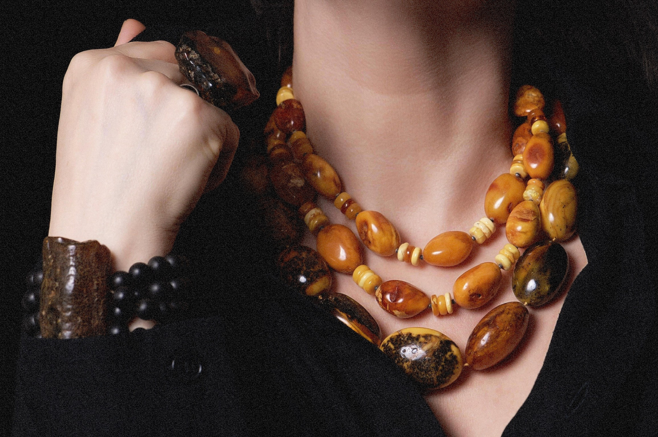 Украшения из балтийского янтаря. EUGENIKA JEWELS Идеальные украшения для избранных