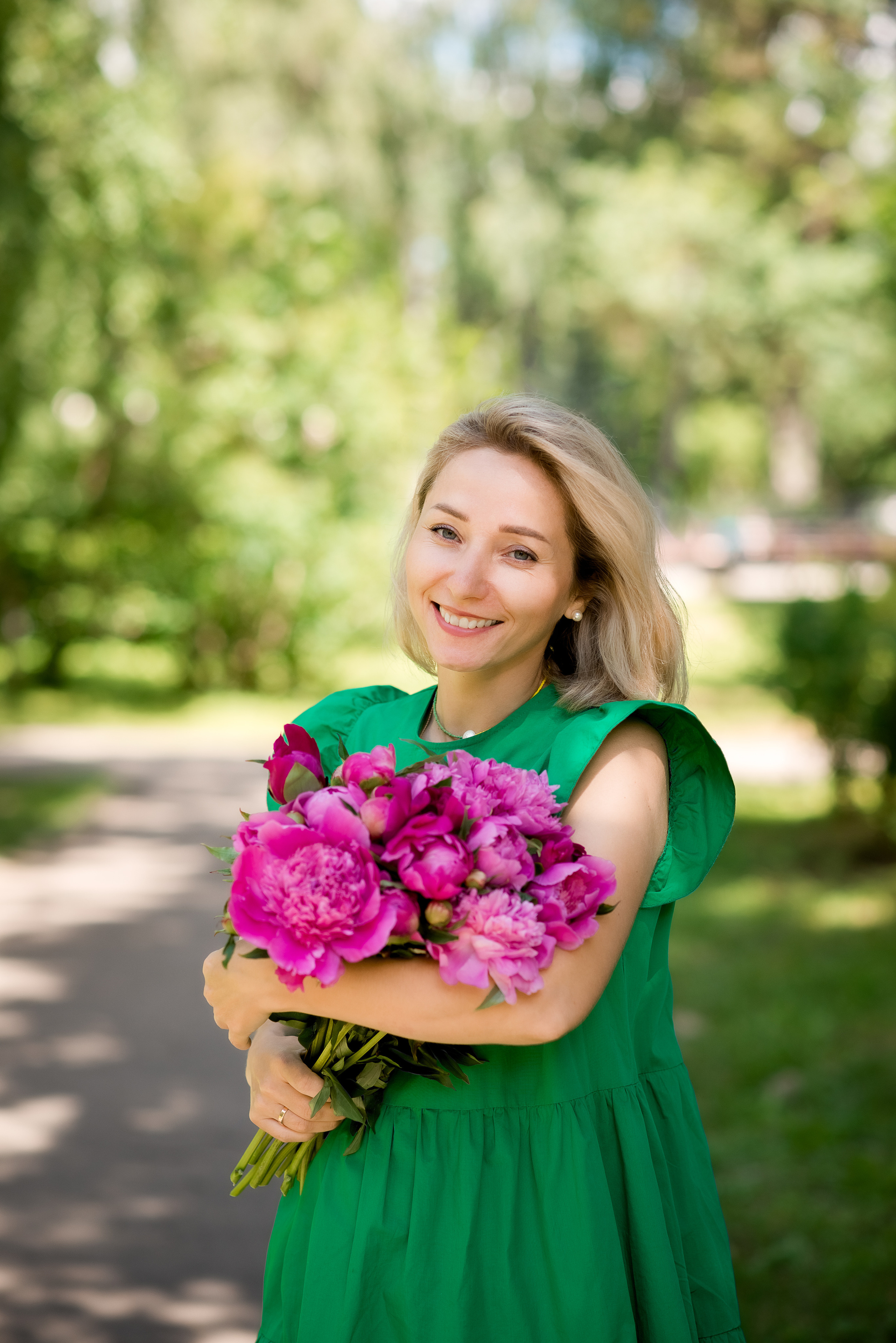 Женский портрет в уличной локации. Детский и семейный фотограф в Йошкар-Оле Светлана Кропочева