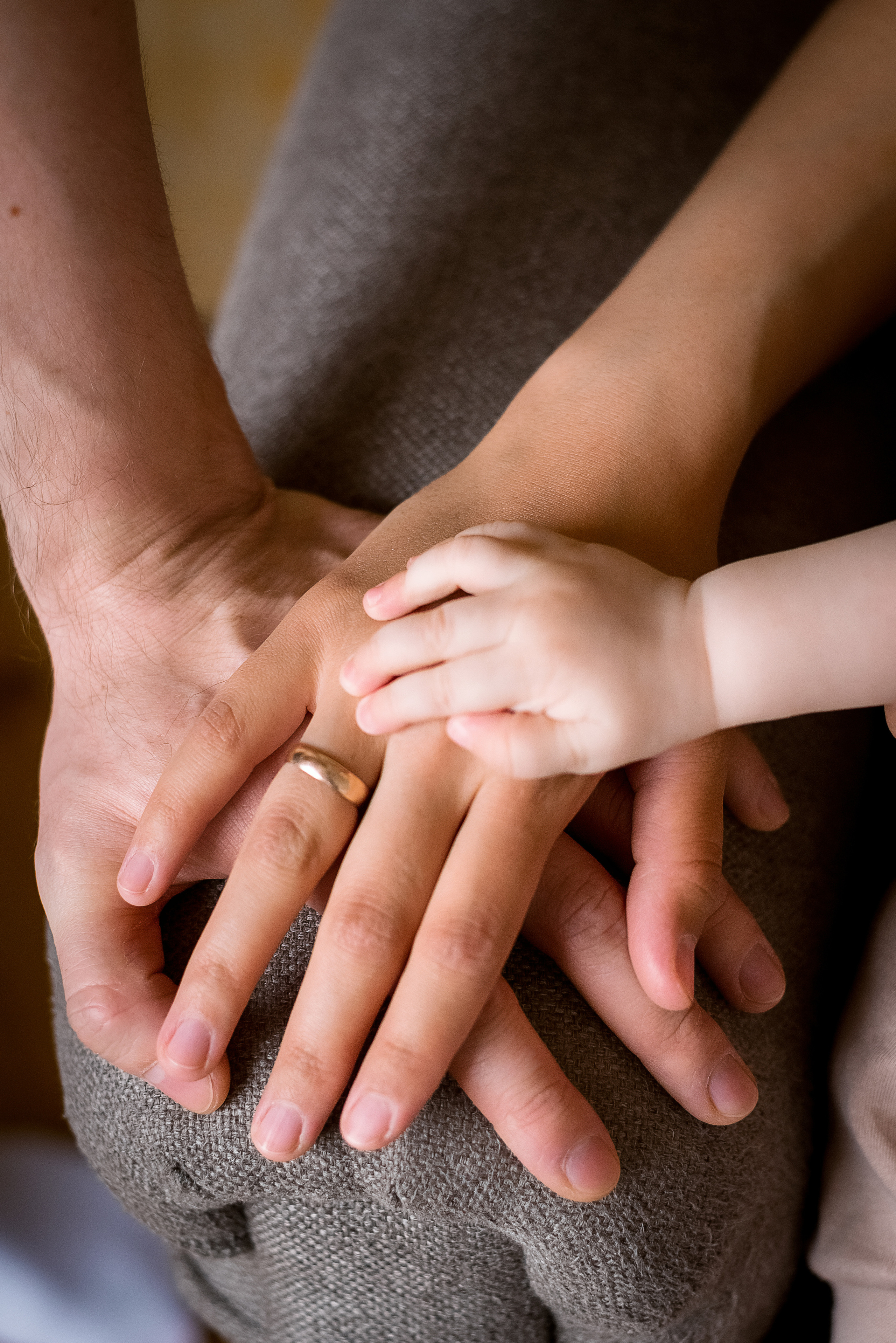 Семейная съемка в студии папа мама и малыш. Детский и семейный фотограф в Йошкар-Оле Светлана Кропочева