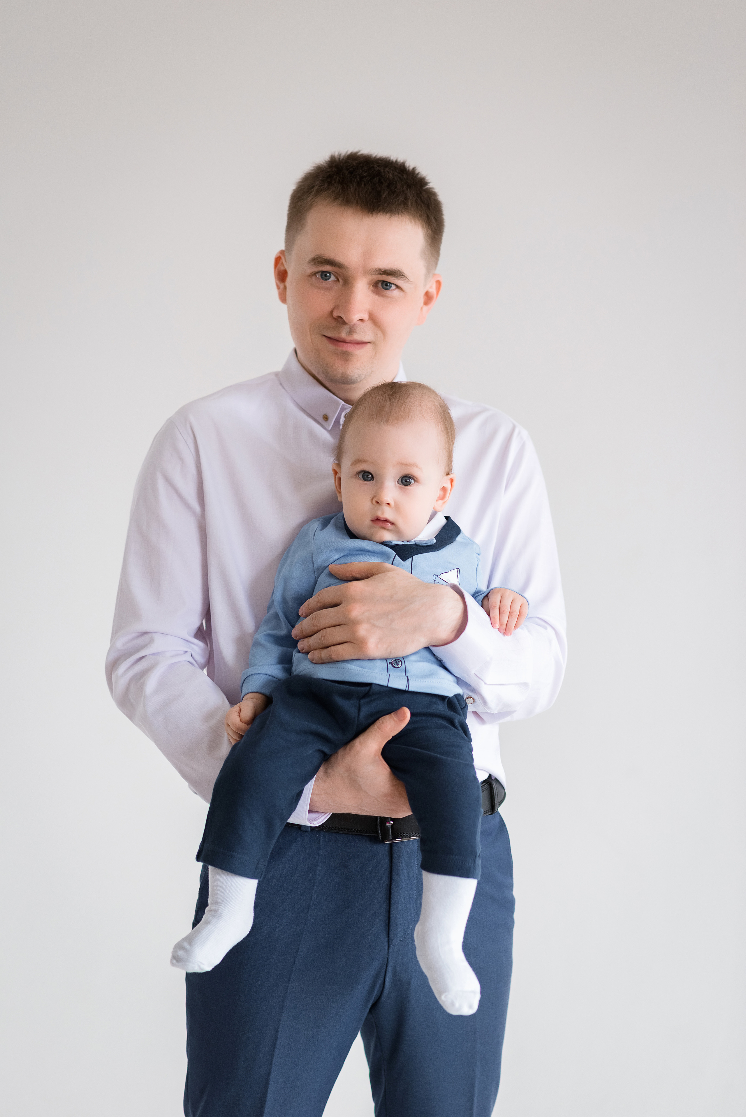 Семейная съемка в студии папа мама и малыш. Детский и семейный фотограф в Йошкар-Оле Светлана Кропочева