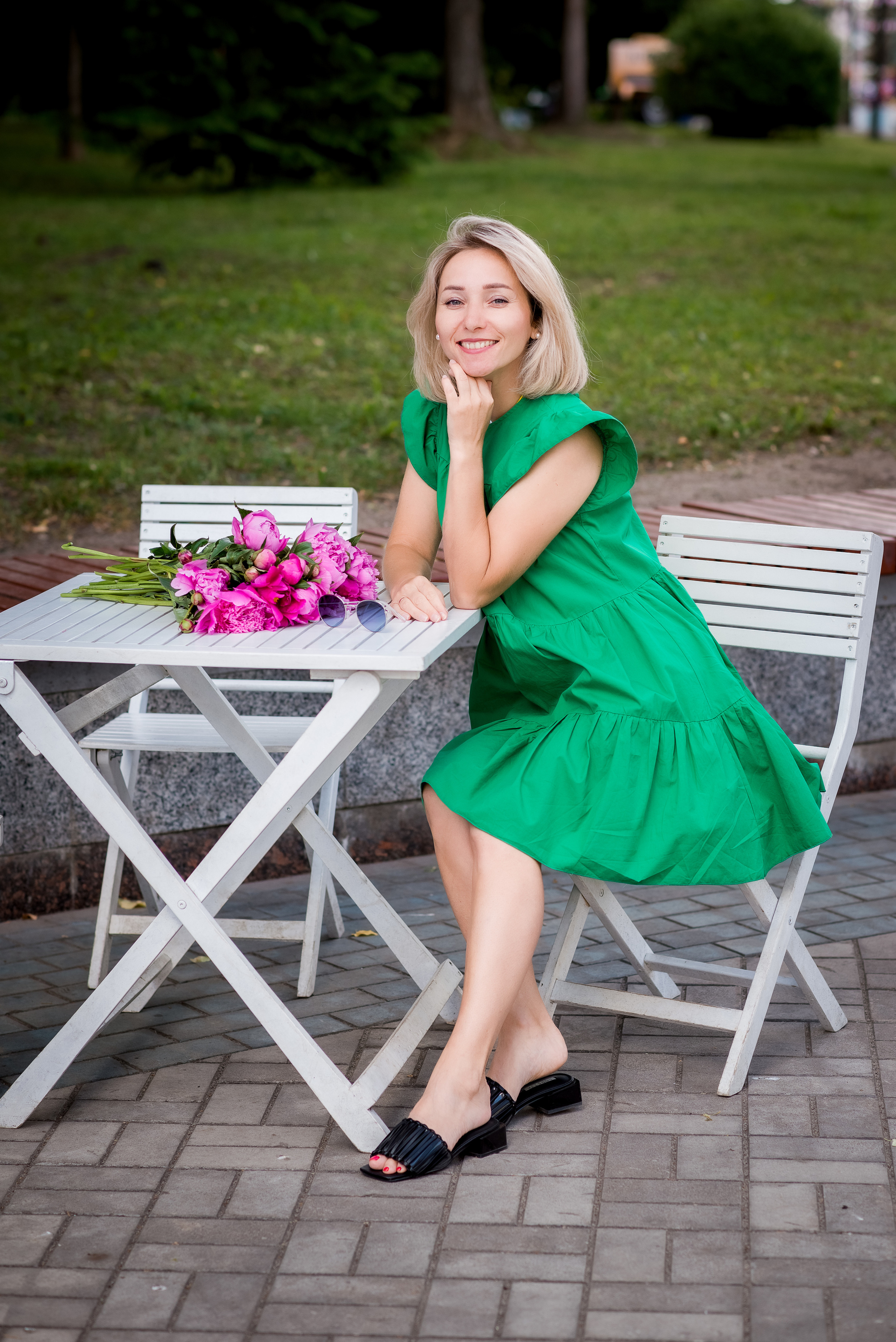 Женский портрет в уличной локации. Детский и семейный фотограф в Йошкар-Оле Светлана Кропочева