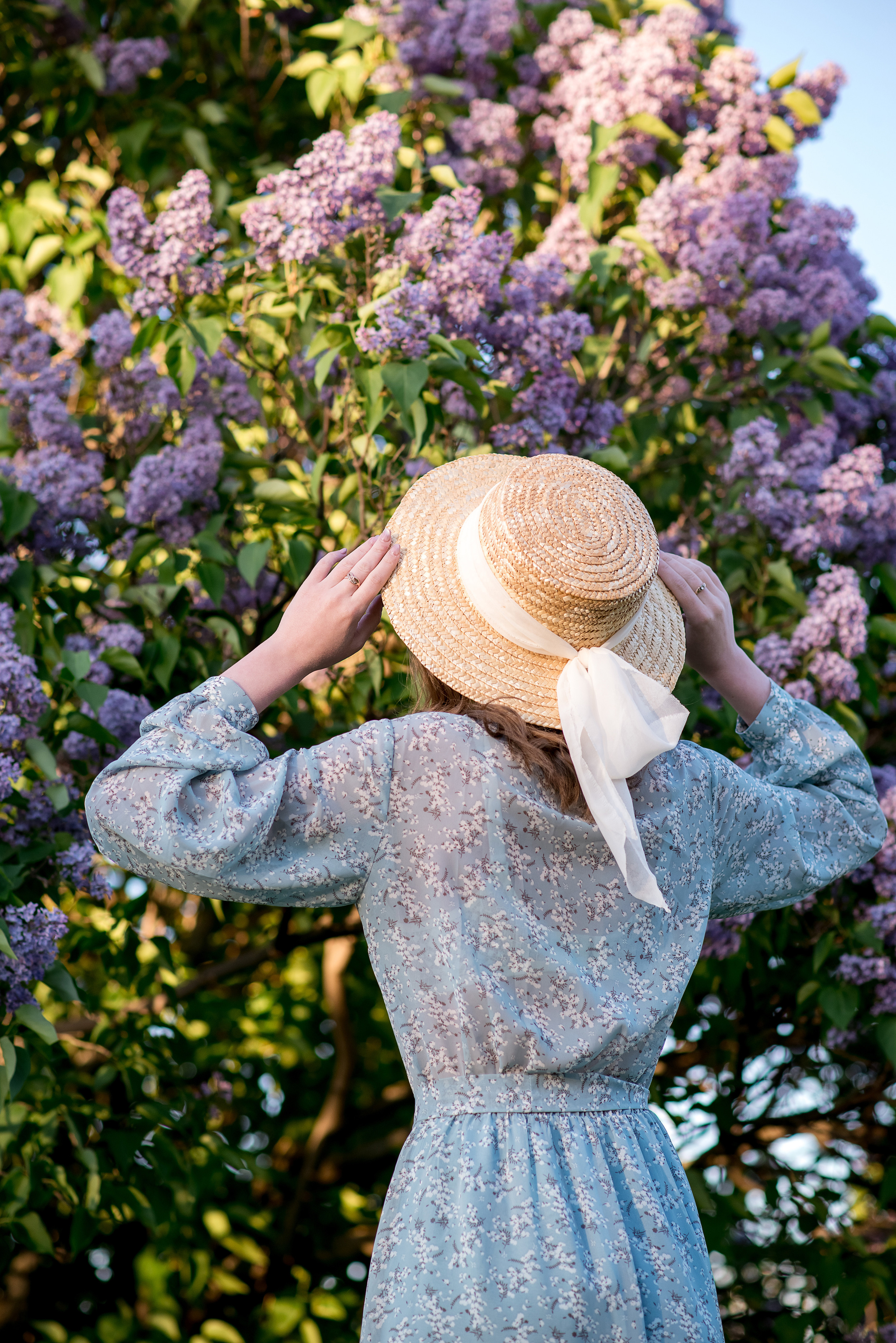 Женский портрет в уличной локации. Детский и семейный фотограф в Йошкар-Оле Светлана Кропочева