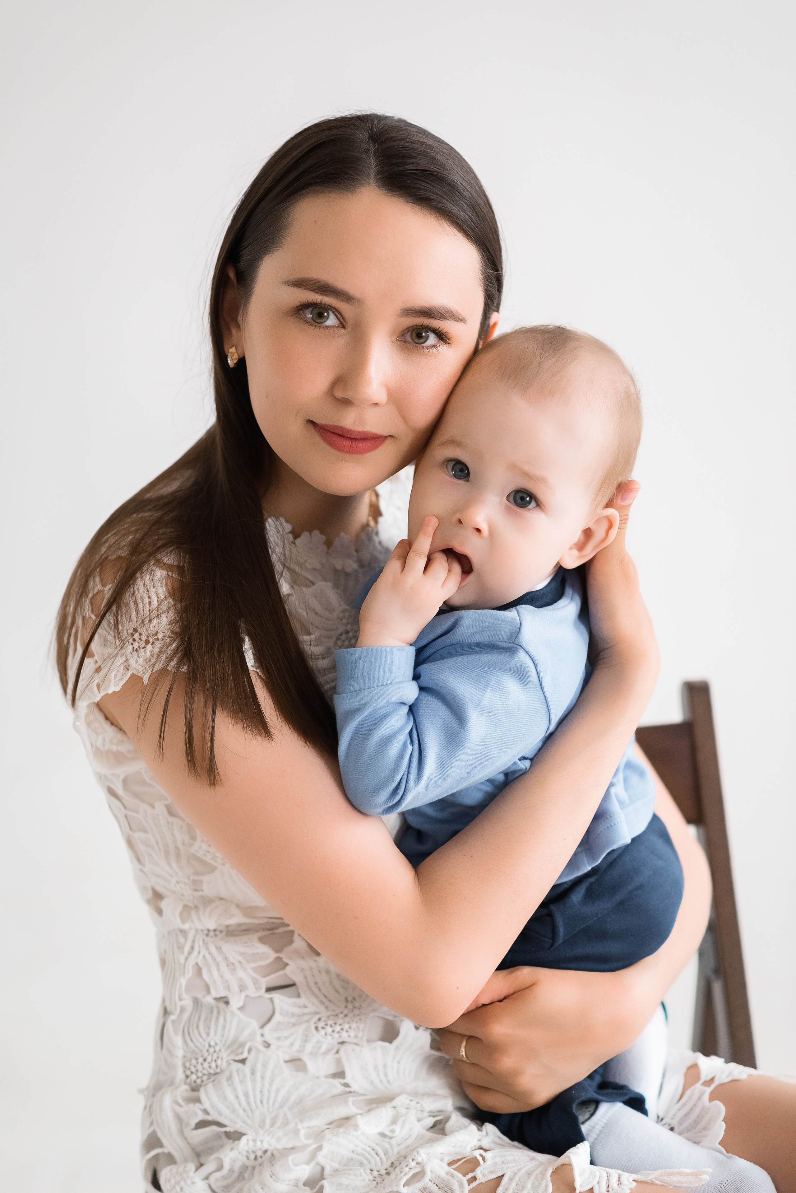 Семейная съемка в студии папа мама и малыш. Детский и семейный фотограф в Йошкар-Оле Светлана Кропочева