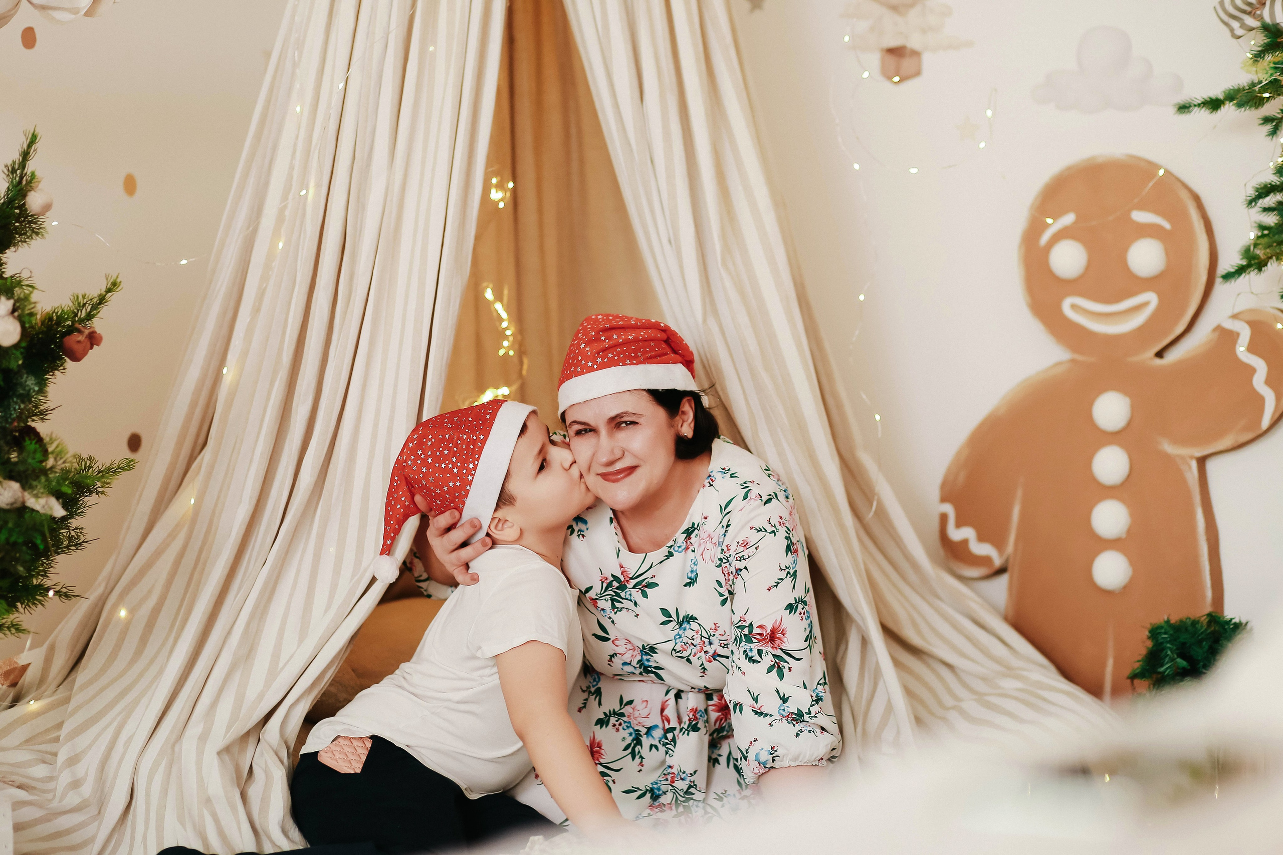 Семейная новогодняя фотосессия. Студия Сканди. Иванова Ирина Свадебный и семейный фотограф г. Уфа