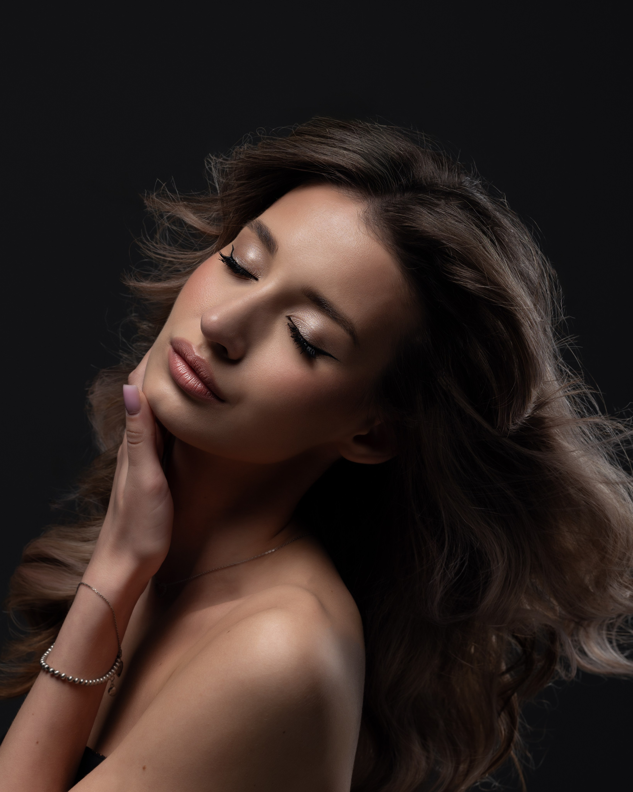 Студийная съемка