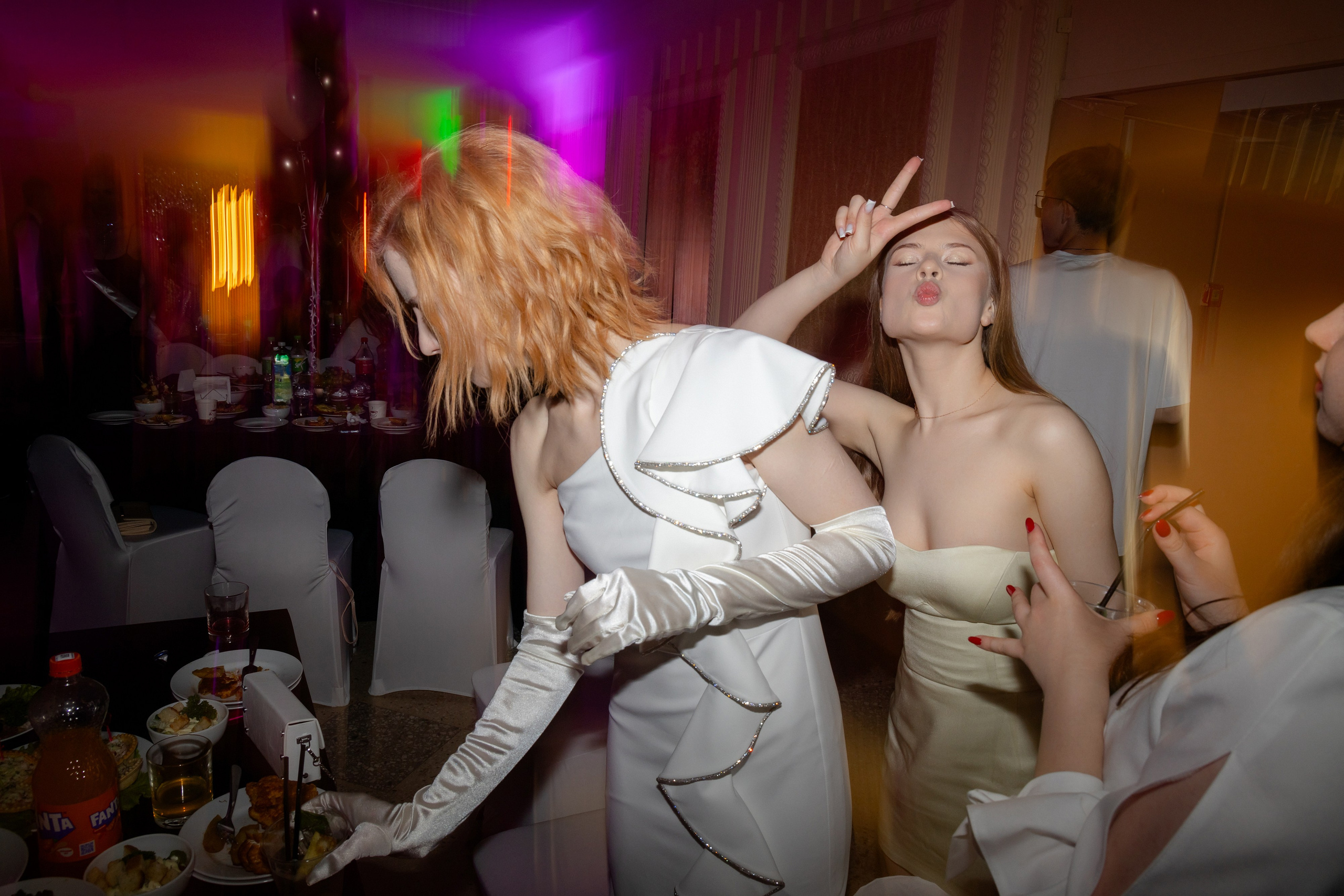 Школьный выпускной 2024 год в Соколе (Минск). Свадебный фотограф в Минске/Беларуси Сергей Спиридонов