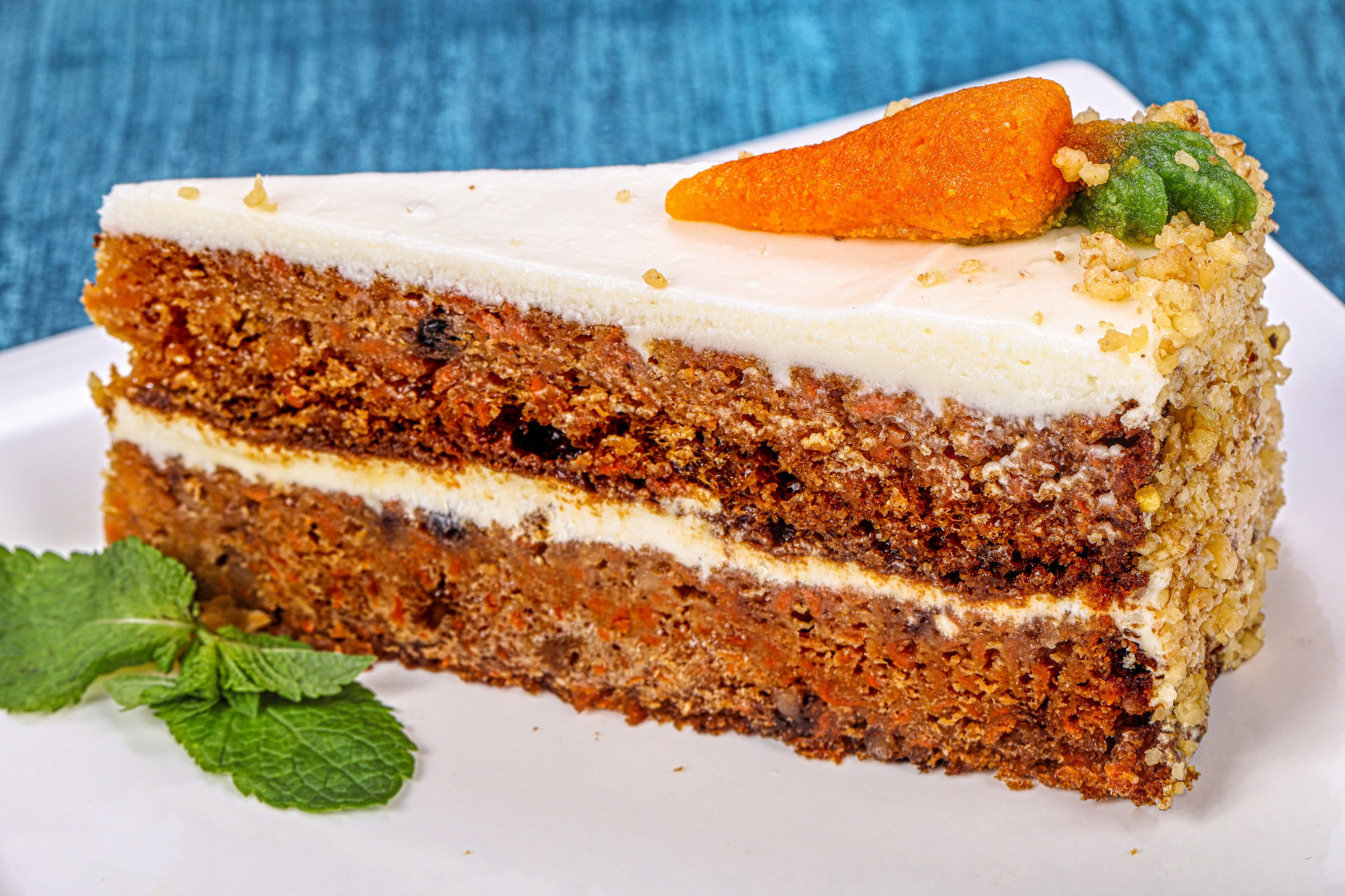 Фотосъемка десертов и выпечки. Заказ по тел.: +7 (906) 006-90-22. Фуд-фотограф Андрей Старостин — съемка еды в Москве. 9000 руб. в час