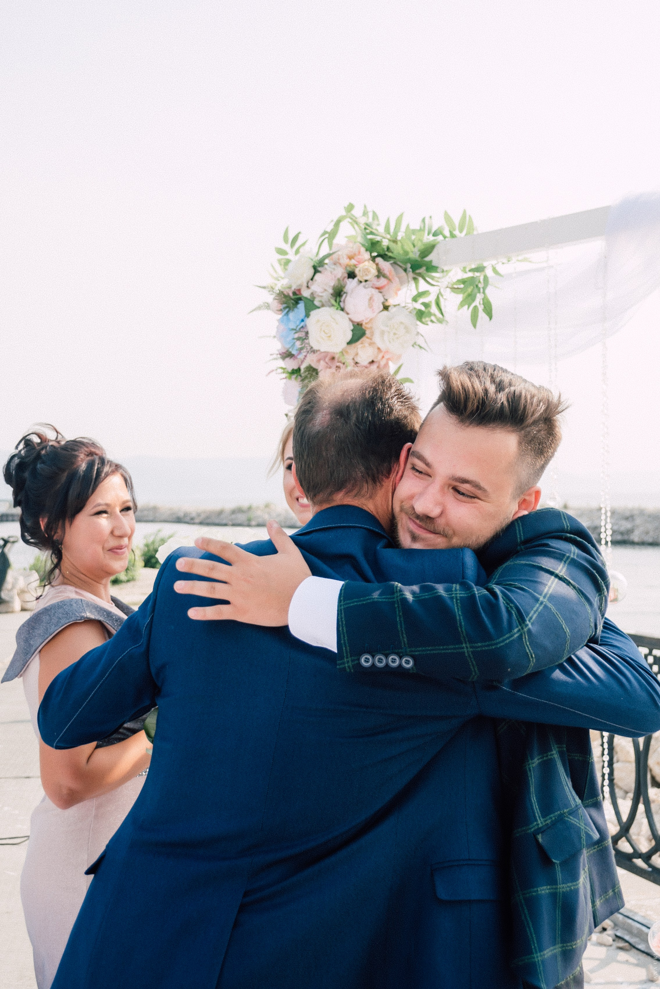 Свадебная фотосессия в Тольятти. Свадебный и контент- фотограф в Тольятти, Самаре, Москве Яна Уруева