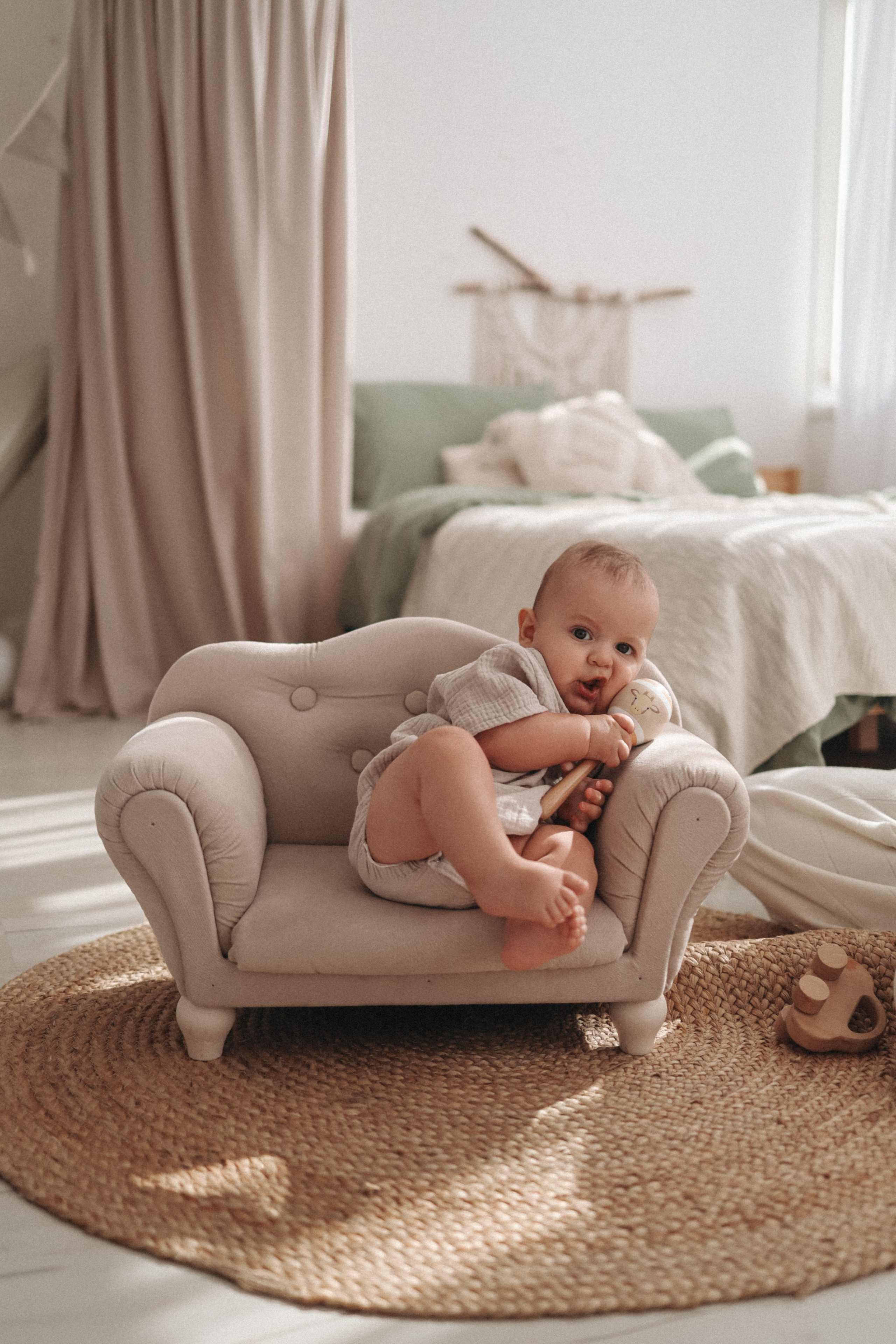 Полгодика. Фотограф новорожденных и детский фотограф в Новосибирске