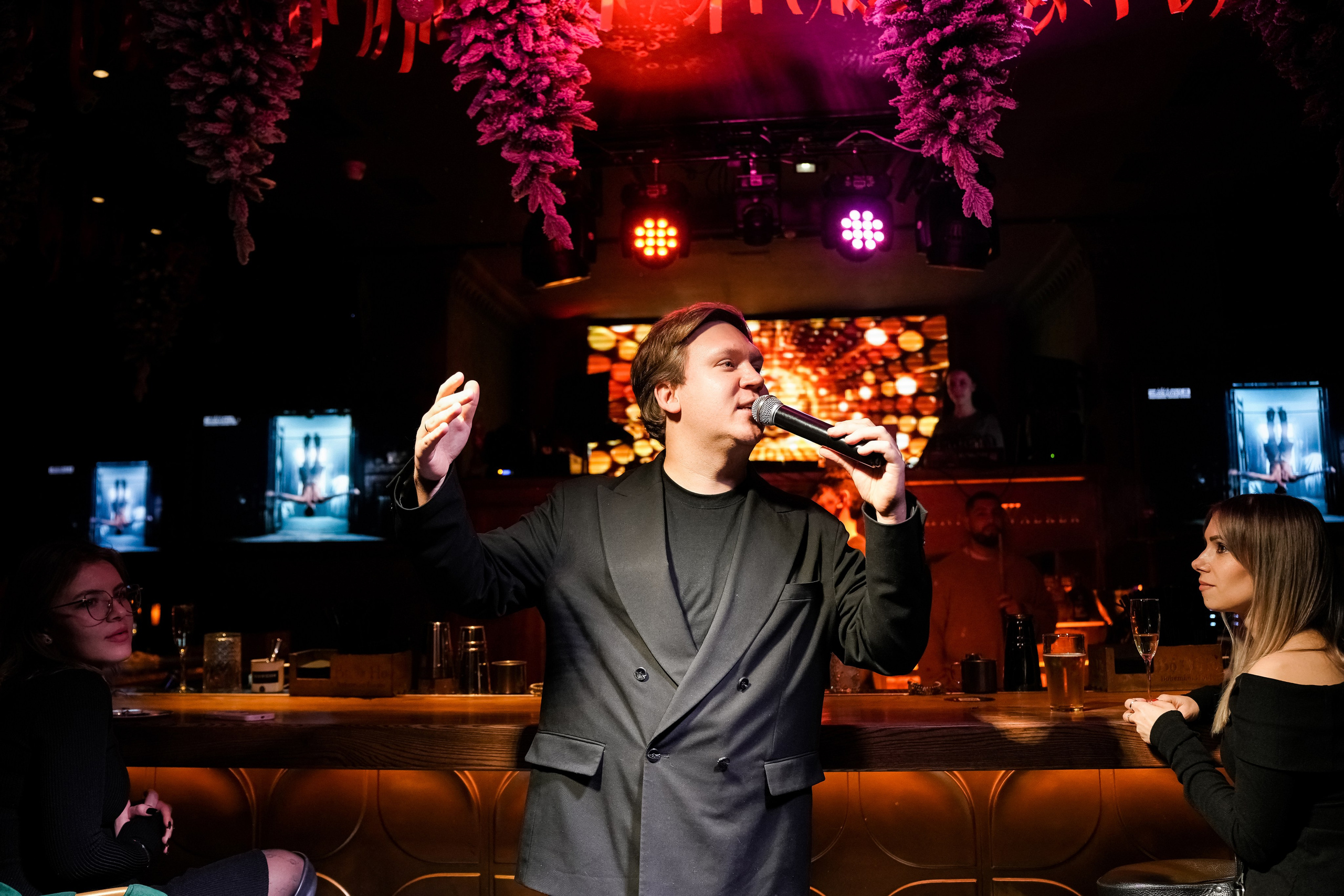 EVENT-туса в караоке. Свадебный фотограф и видеограф в Ростове-на-Дону. Максим и Наталья Лебедевы