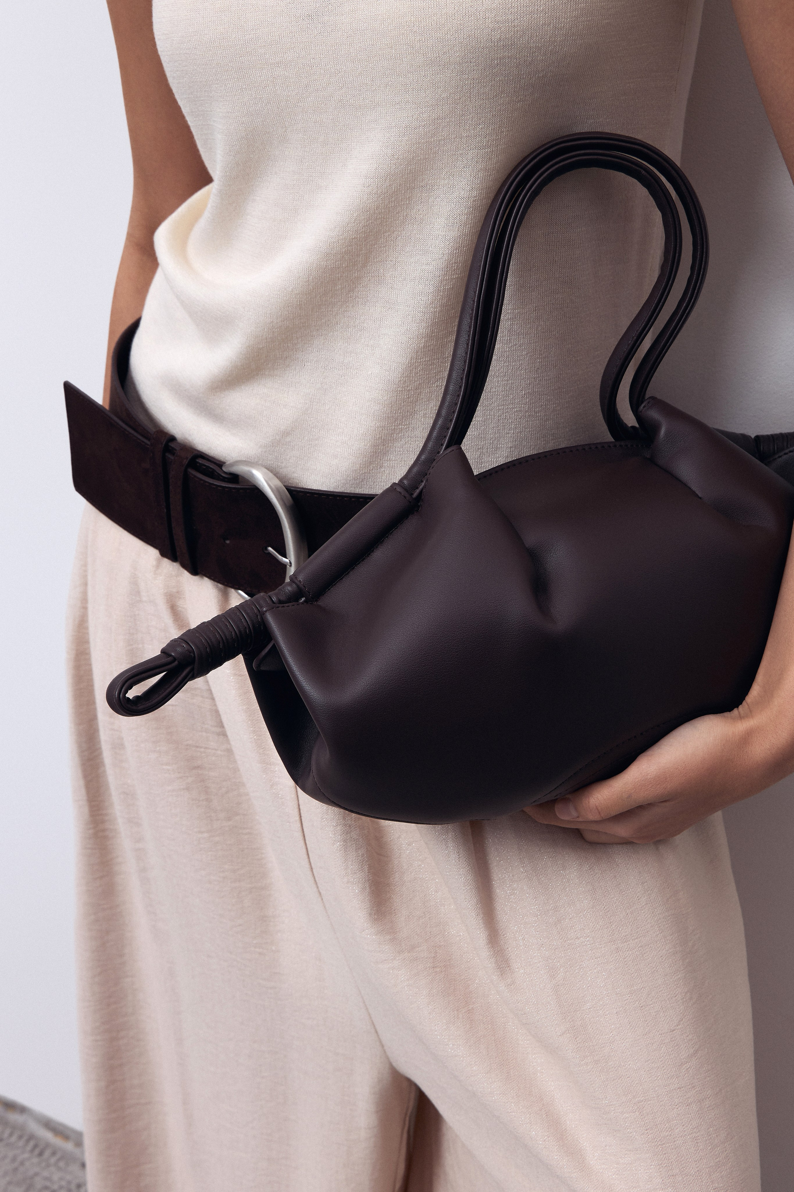 LOOKBOOK | BAGS. Главная