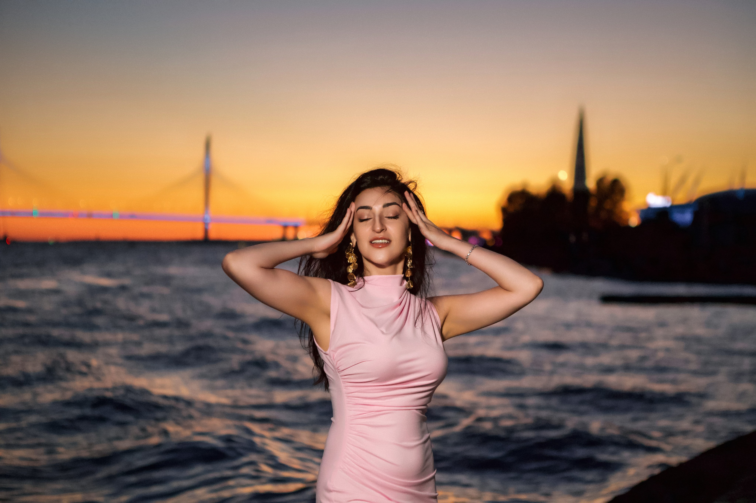Ульвия — с воздушными шарами. Elena Sova — семейный и женский фотограф в Санкт-Петербурге