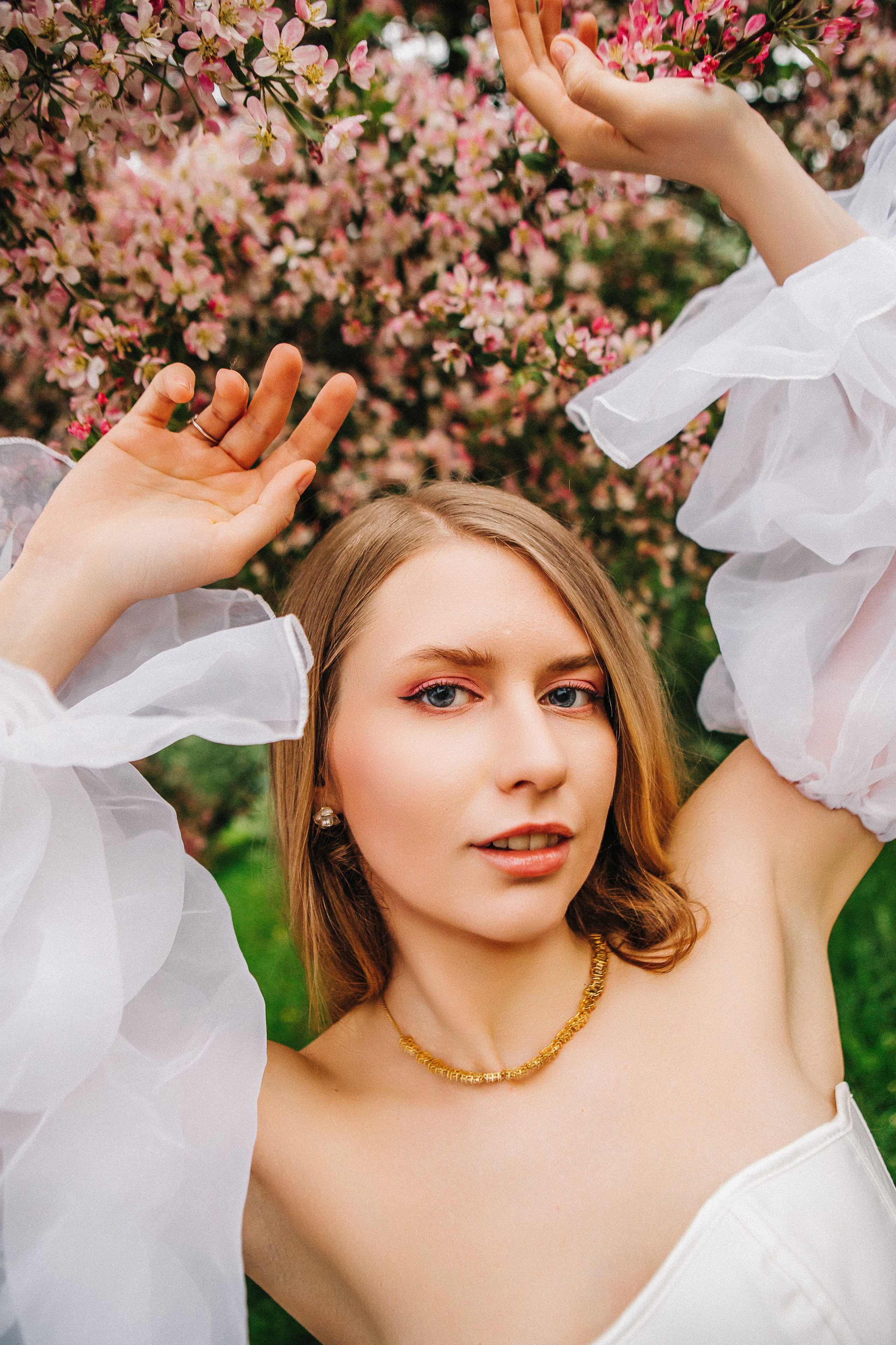 Анастасия — цветущий сад. Elena Sova — семейный и женский фотограф в Санкт-Петербурге