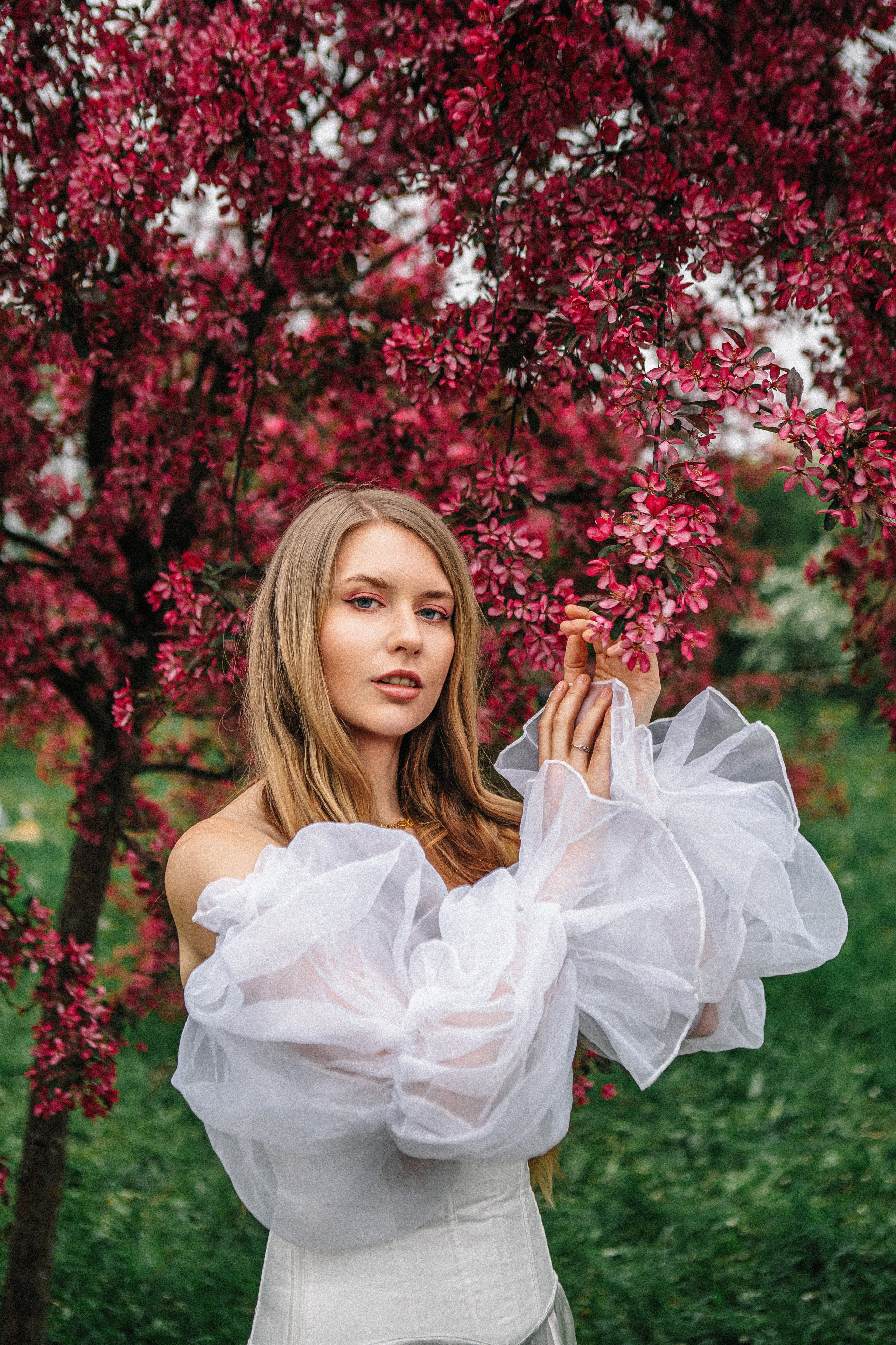 Анастасия — цветущий сад. Elena Sova — семейный и женский фотограф в Санкт-Петербурге