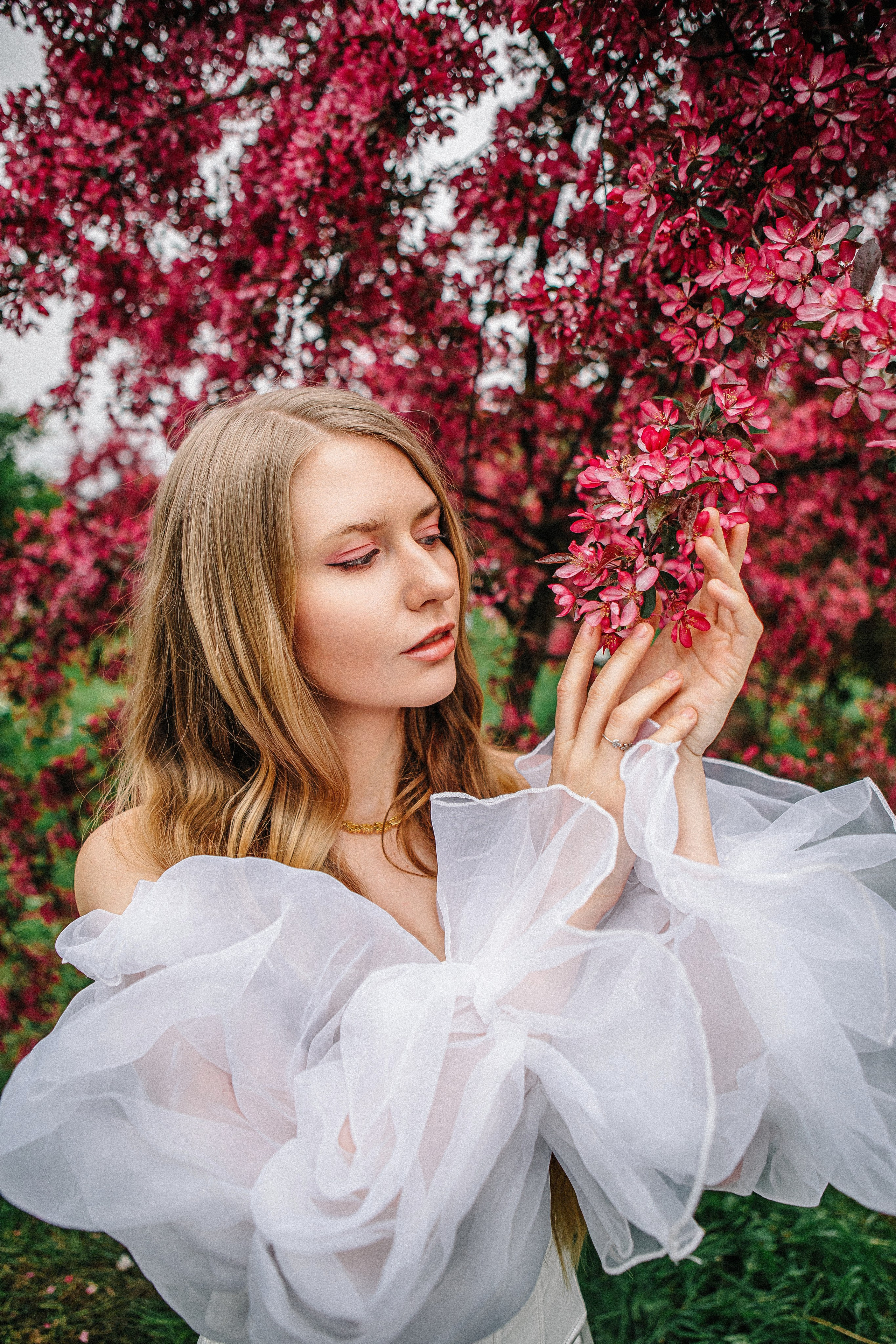Анастасия — цветущий сад. Elena Sova — семейный и женский фотограф в Санкт-Петербурге