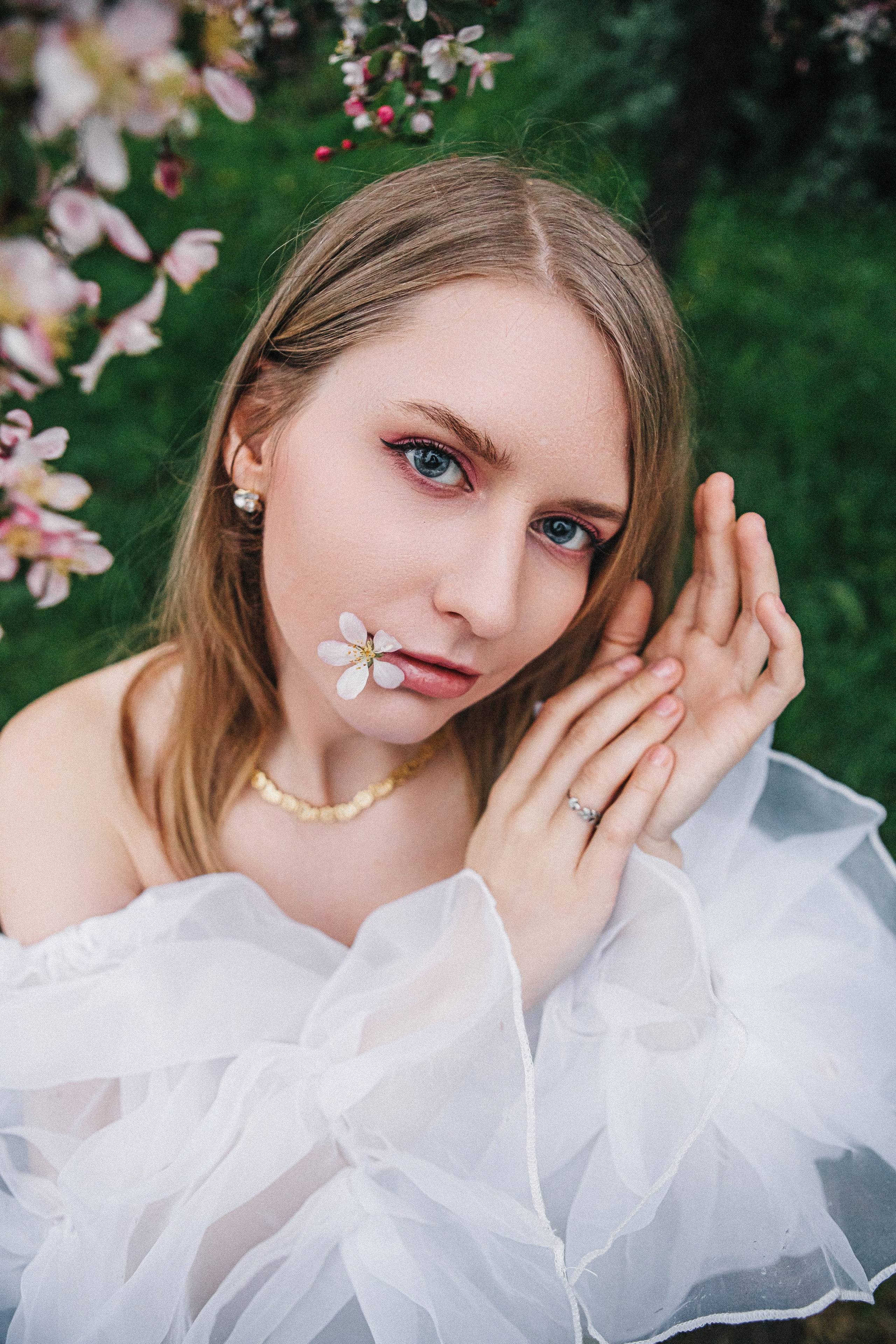 Анастасия — цветущий сад. Elena Sova — семейный и женский фотограф в Санкт-Петербурге