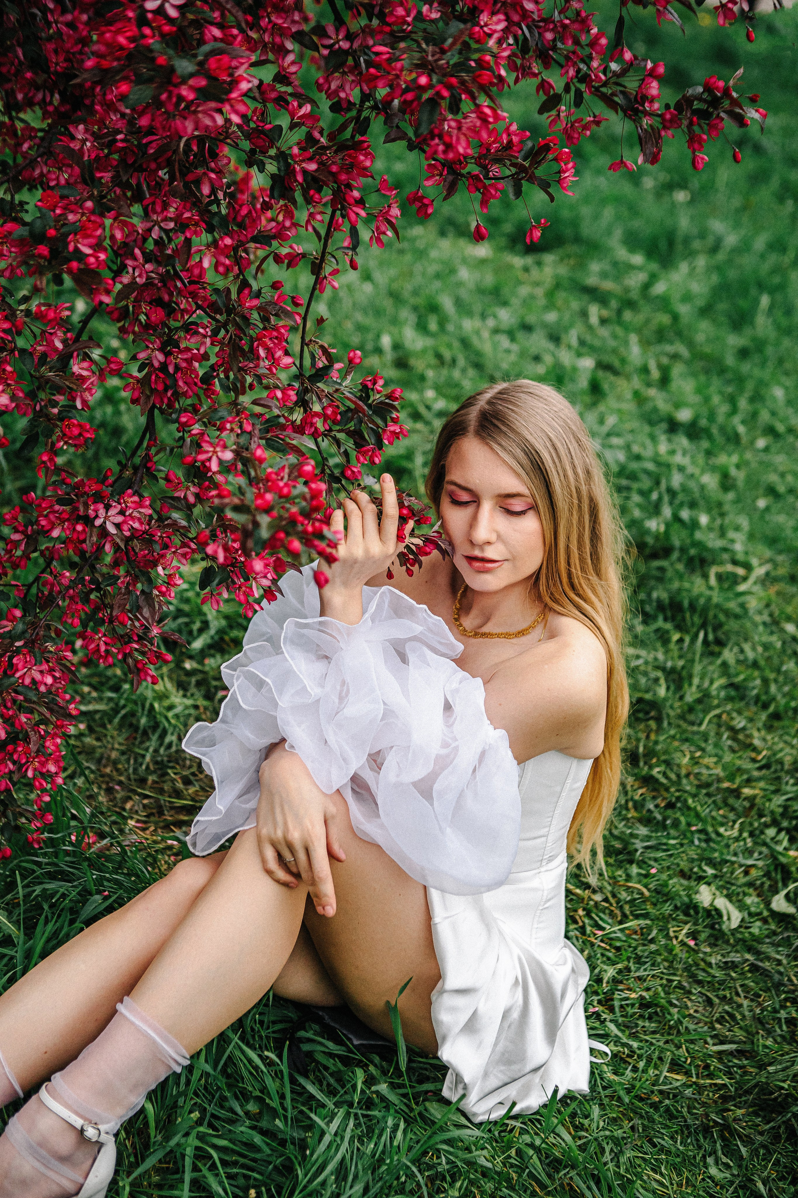Анастасия — цветущий сад. Elena Sova — семейный и женский фотограф в Санкт-Петербурге