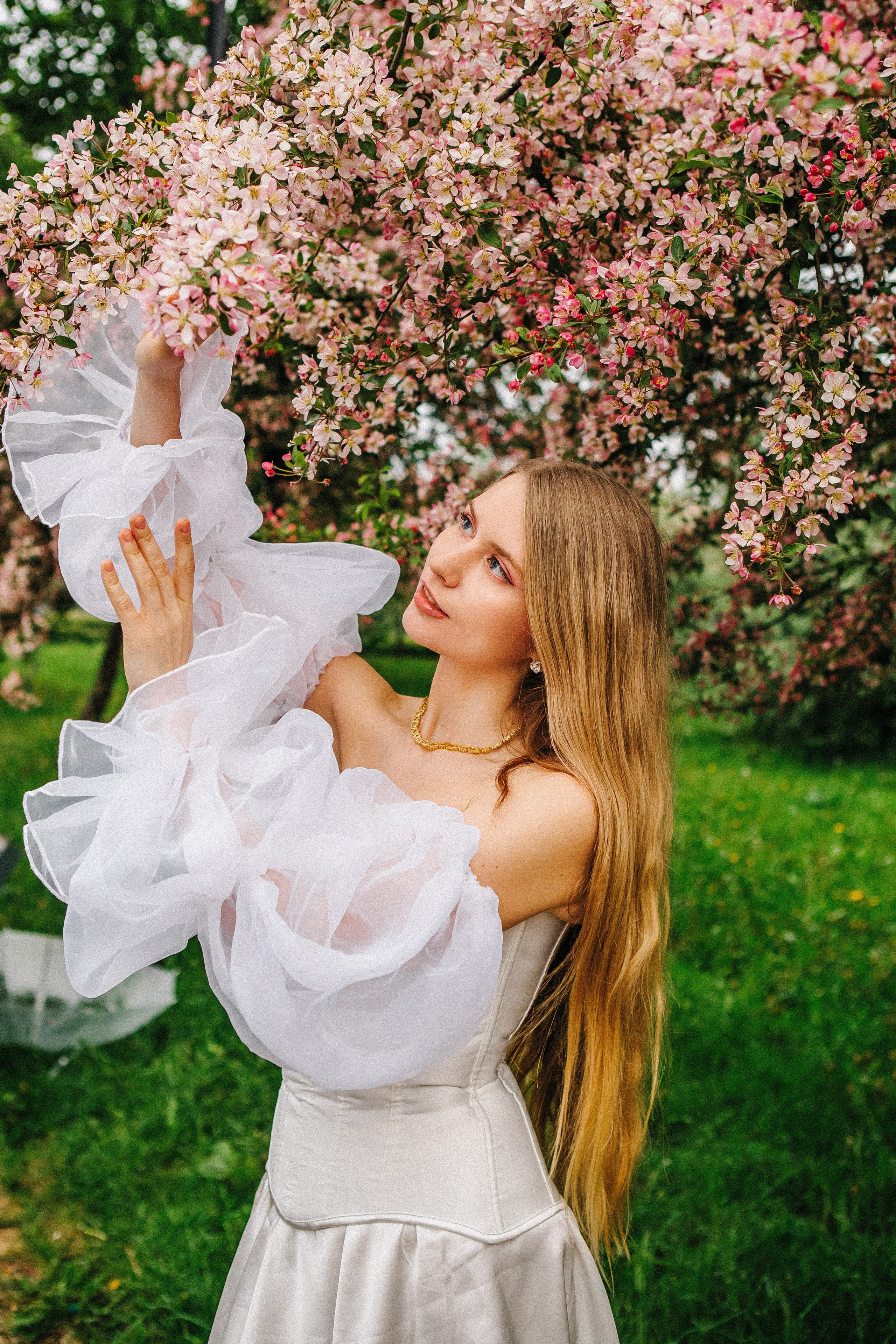 Анастасия — цветущий сад. Elena Sova — семейный и женский фотограф в Санкт-Петербурге