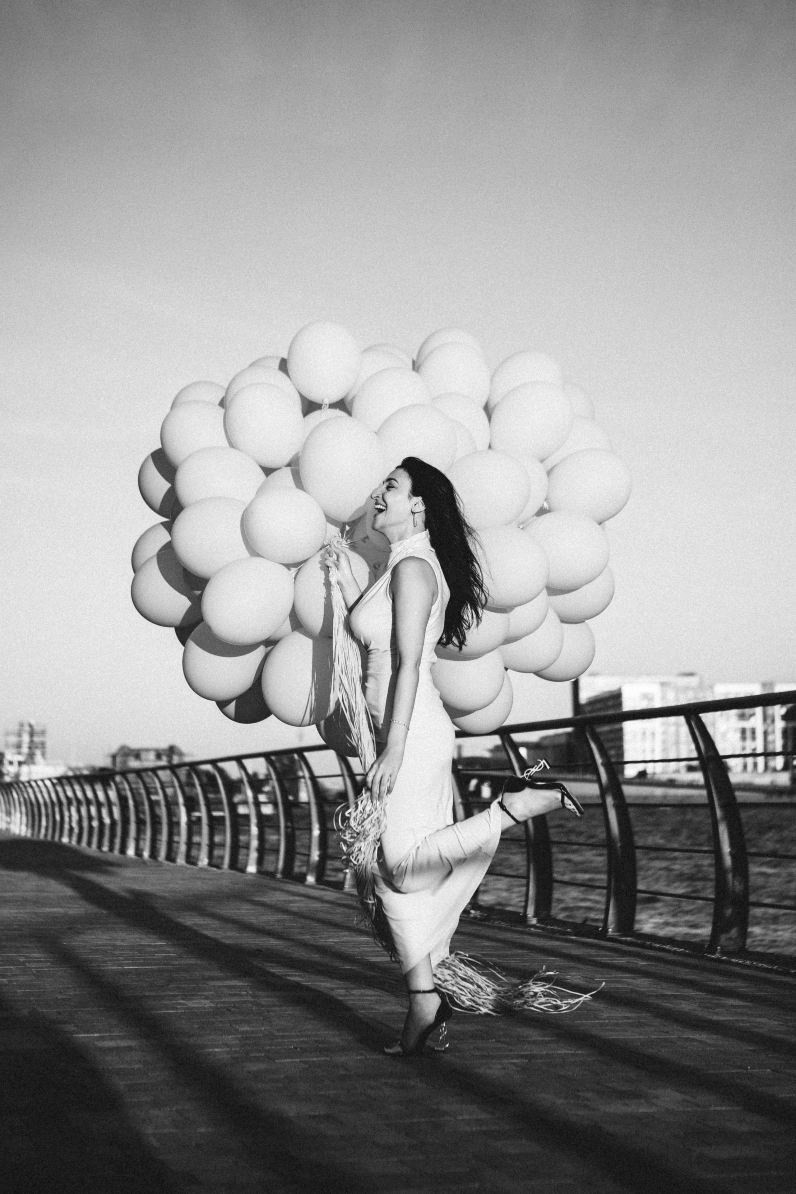 Ульвия — с воздушными шарами. Elena Sova — семейный и женский фотограф в Санкт-Петербурге